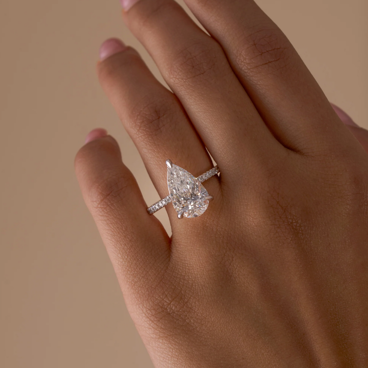 How to Create the Perfect Engagement Ring Based On Your Budget?