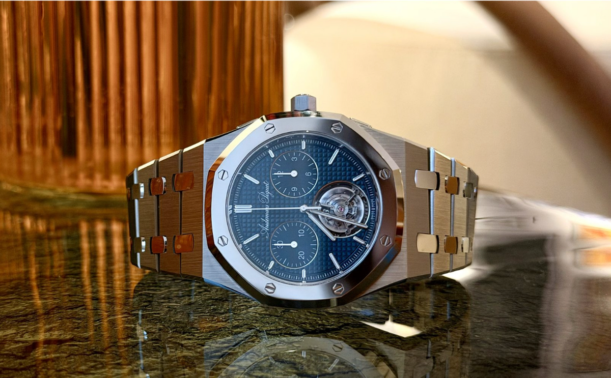 Audemars Piguet Reinvents the Chronograph with the Royal Oak Jumbo Chronograph RD5