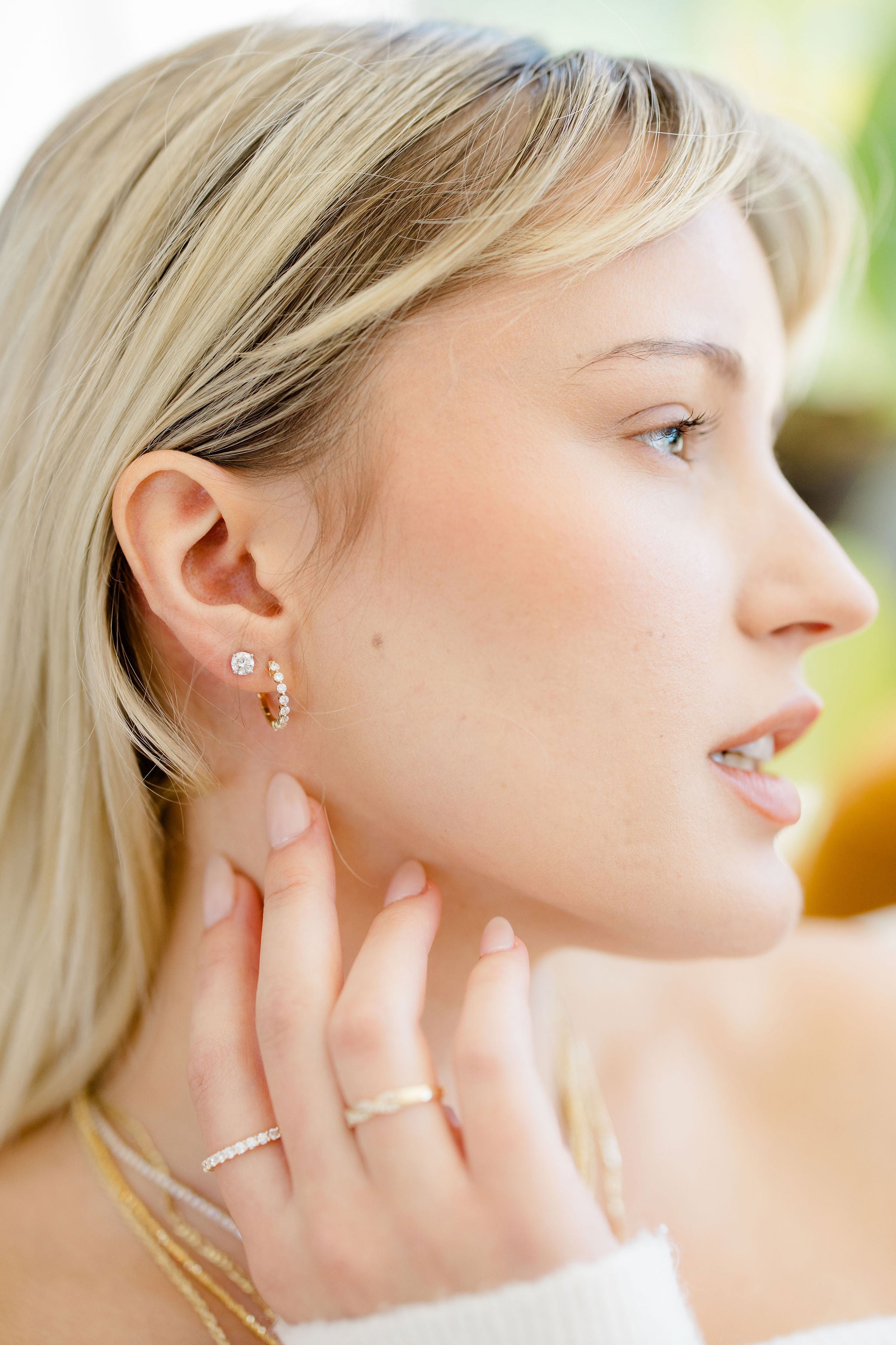 Shared Prong Jewelry