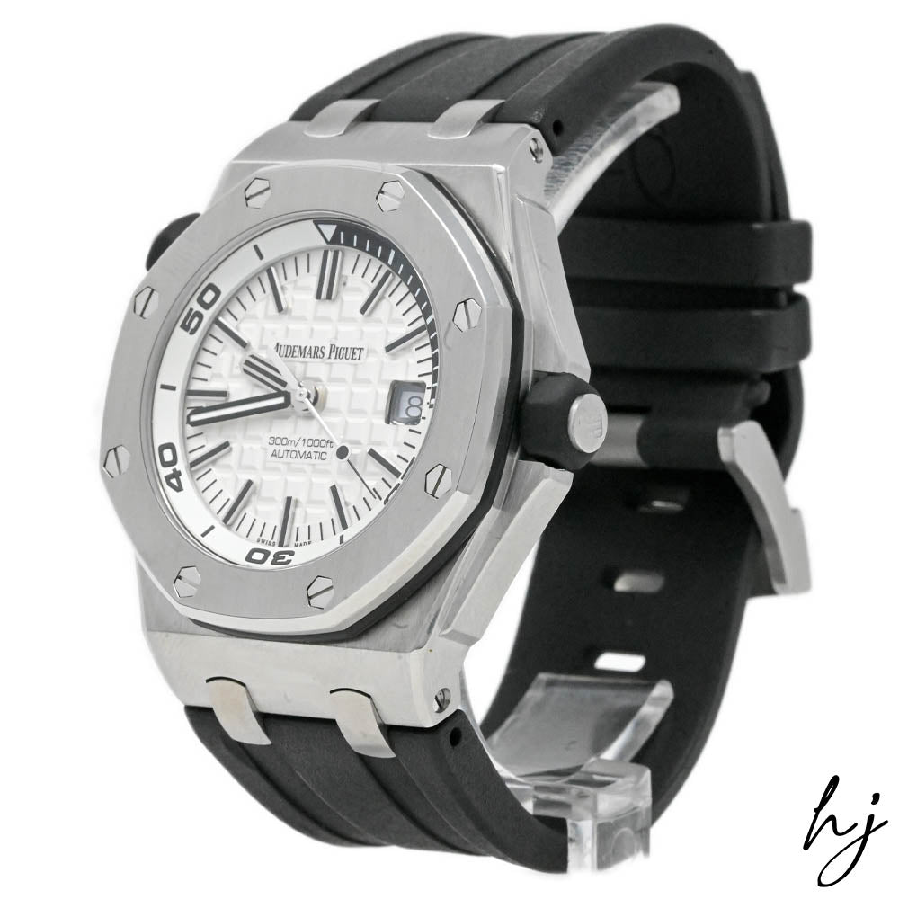 Audemars Piguet Royal Oak Offshore Diver Stainless Steel 42mm White Reference #: 15710ST.OO.A002CA.02 - Happy Jewelers Fine Jewelry Lifetime Warranty