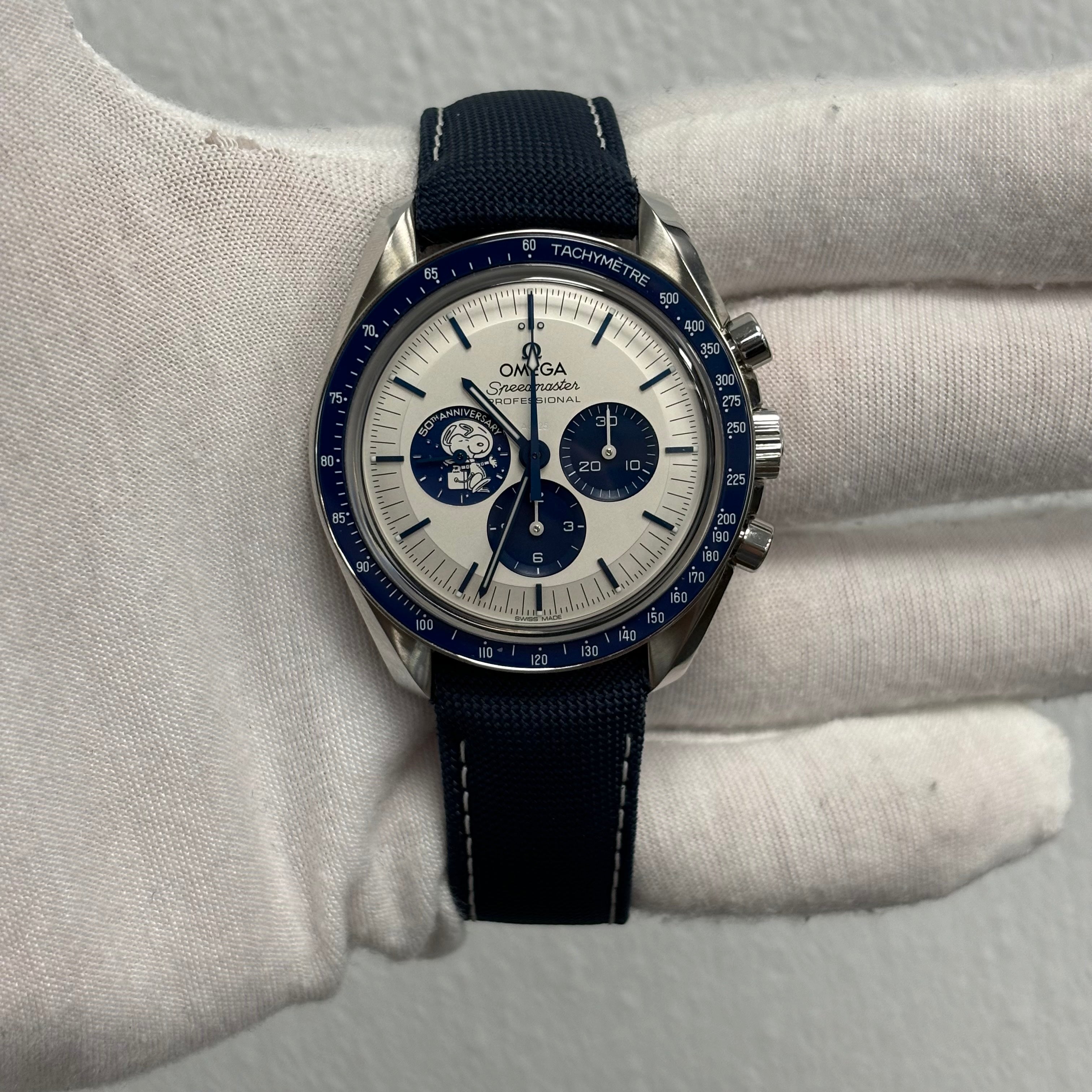 Omega Speedmaster 42MM White Dial Ref# 310.32.42.50.02.001 - Happy Jewelers Fine Jewelry Lifetime Warranty