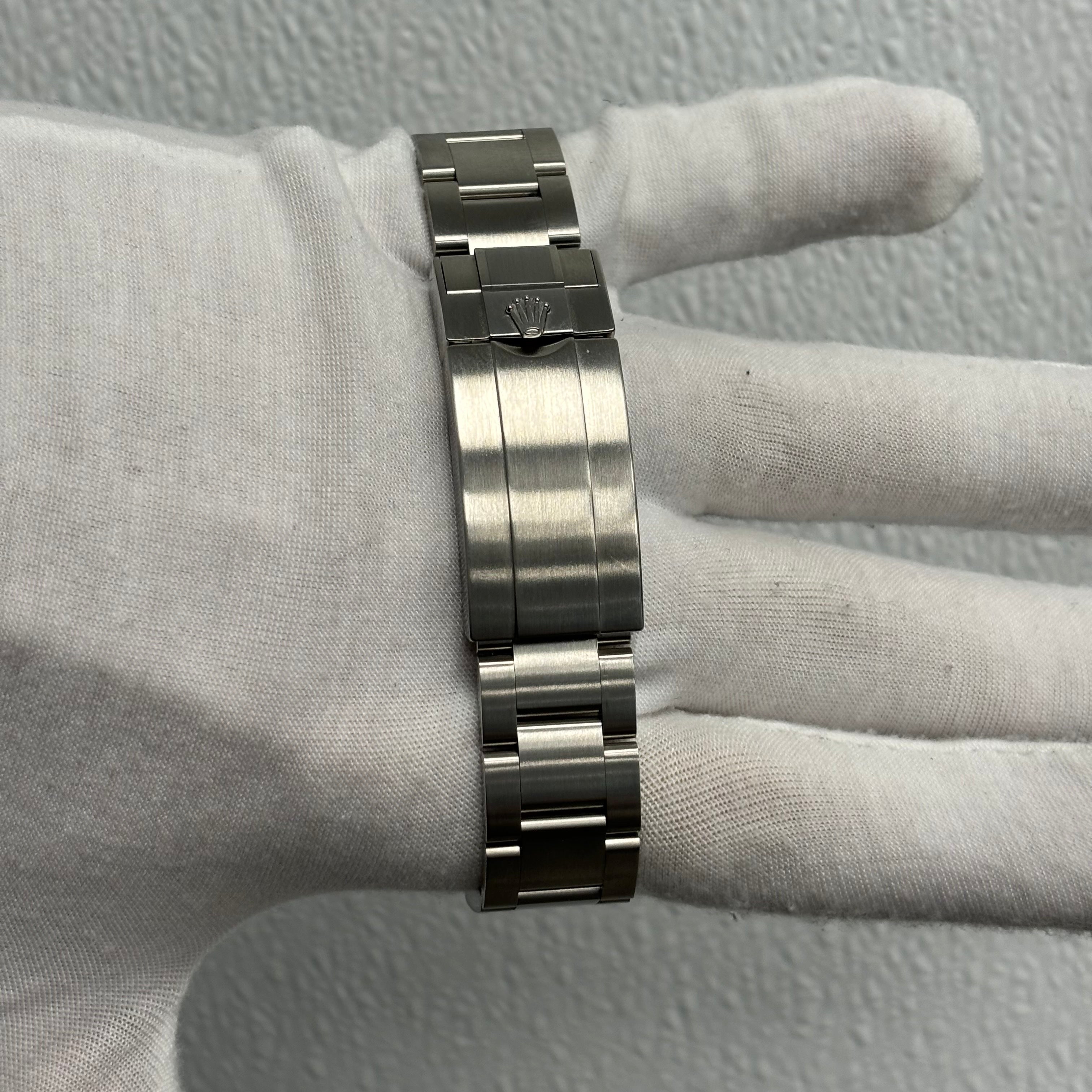 Rolex Sea-Dweller 43mm Black Dial Ref# 126600 - Happy Jewelers Fine Jewelry Lifetime Warranty