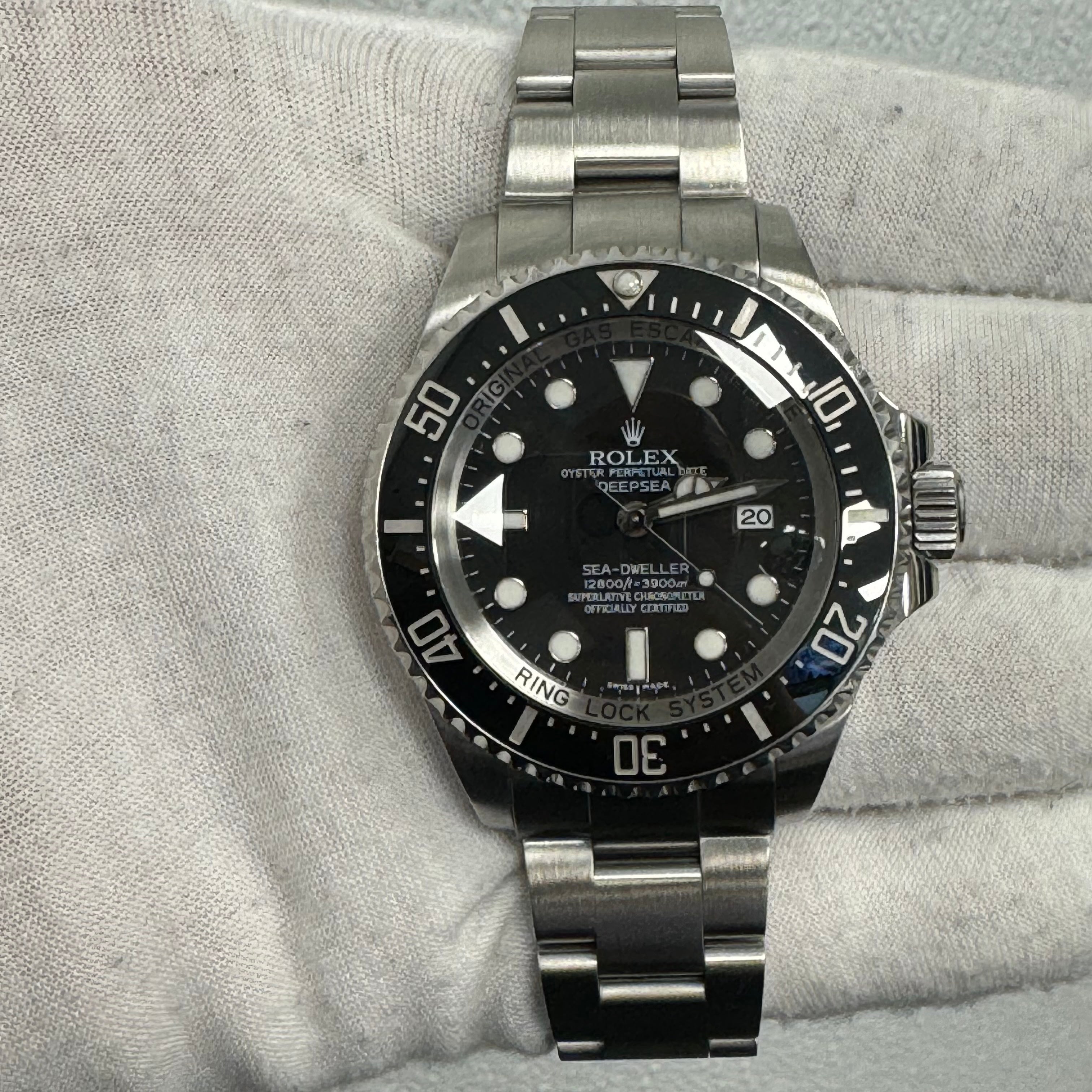 Rolex Sea-Dweller 44mm Black Dial Ref# 116660 - Happy Jewelers Fine Jewelry Lifetime Warranty