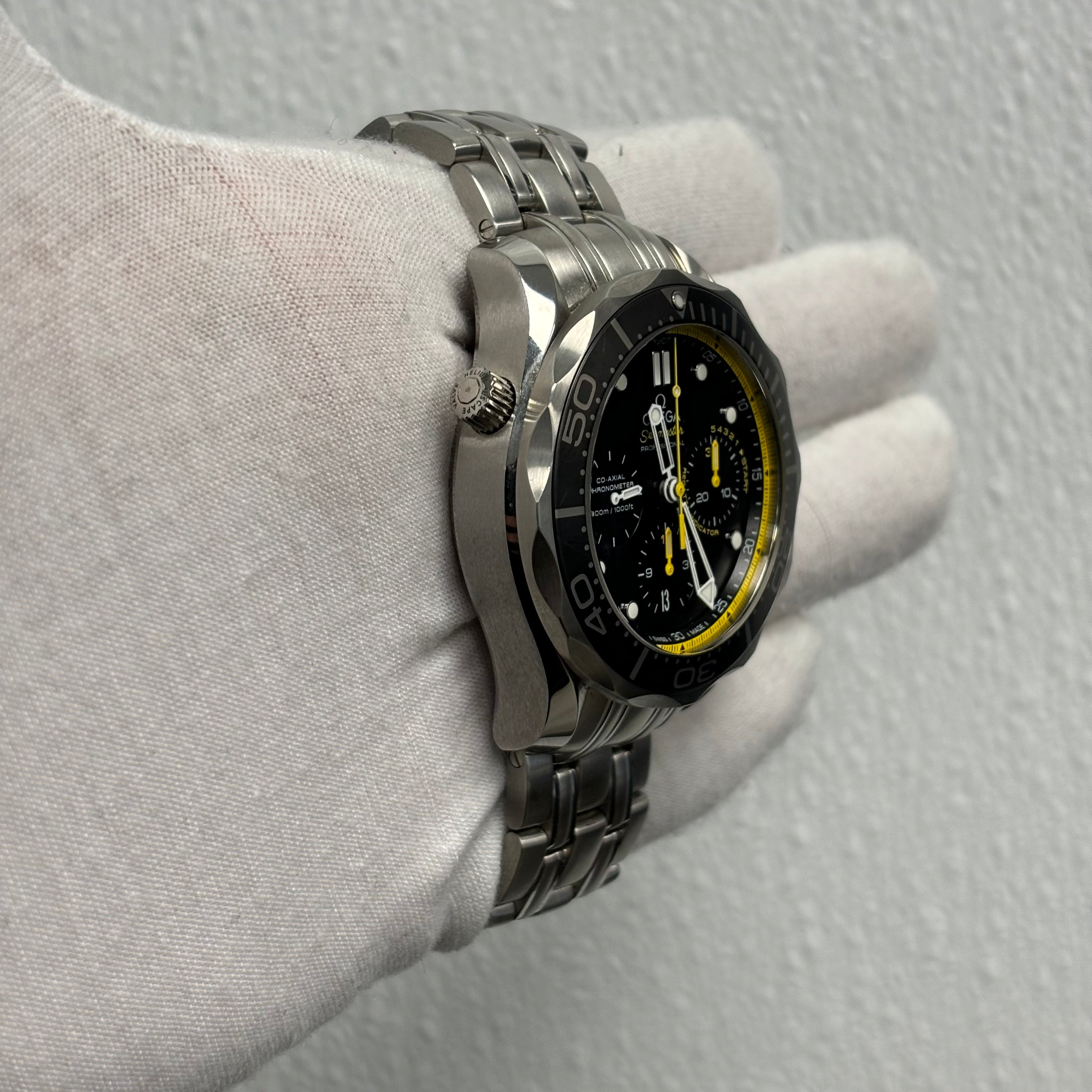 Omega Seamaster 44mm Black Dial Watch Ref# 212.30.44.50.01.002 - Happy Jewelers Fine Jewelry Lifetime Warranty