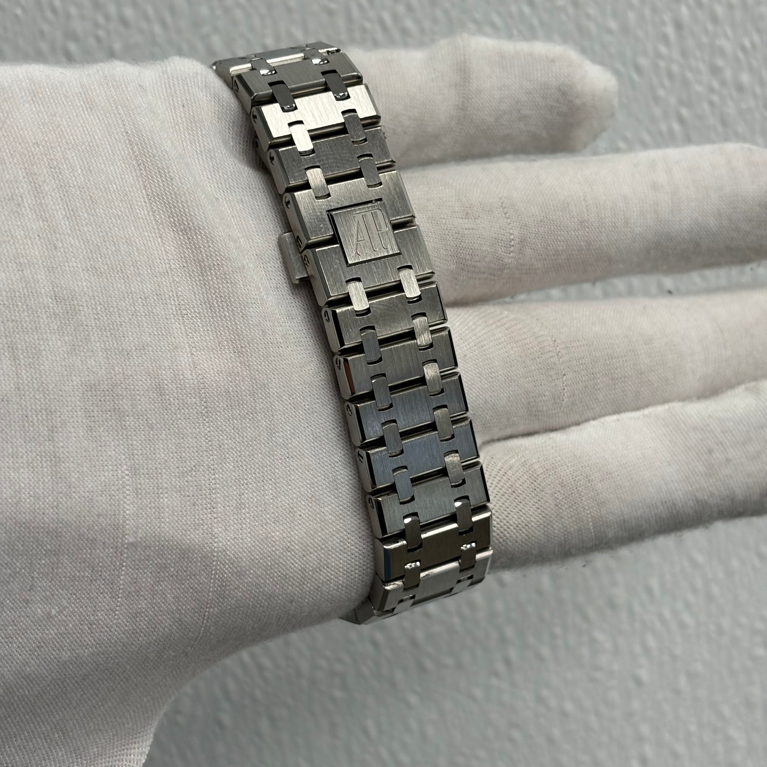 Audemars Piguet Royal Oak 41mm Black Dial Ref# 15500ST.OO.1220ST.03 - Happy Jewelers Fine Jewelry Lifetime Warranty