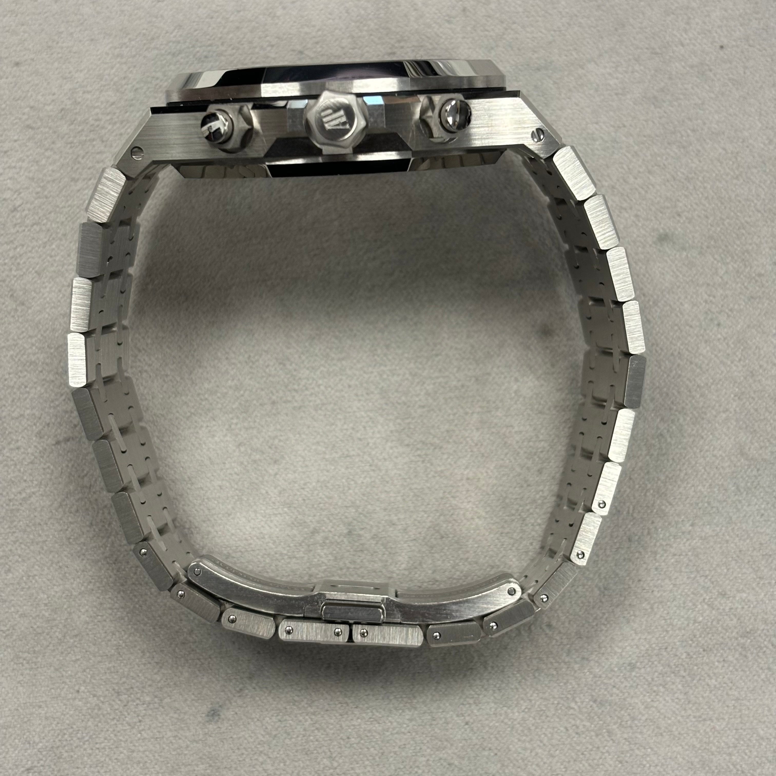 Audemars Piguet Royal Oak 41mm Black Dial Watch Ref# 26240ST.OO.1320ST.06 - Happy Jewelers Fine Jewelry Lifetime Warranty