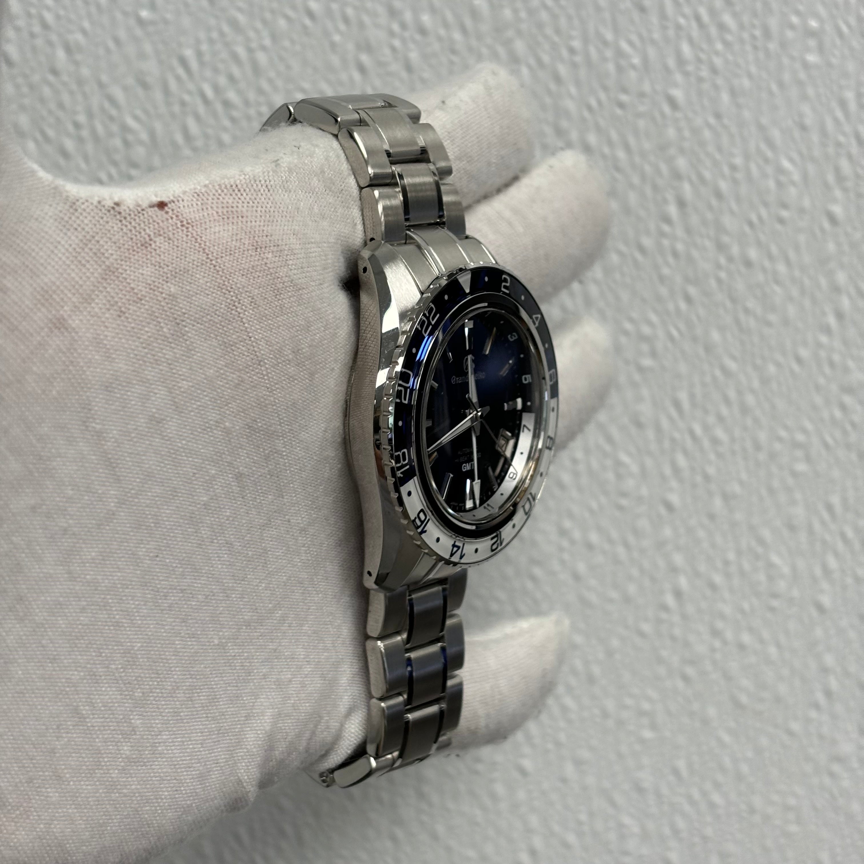 Grand Seiko GMT 40mm Blue Dial Ref# SBGJ237 - Happy Jewelers Fine Jewelry Lifetime Warranty