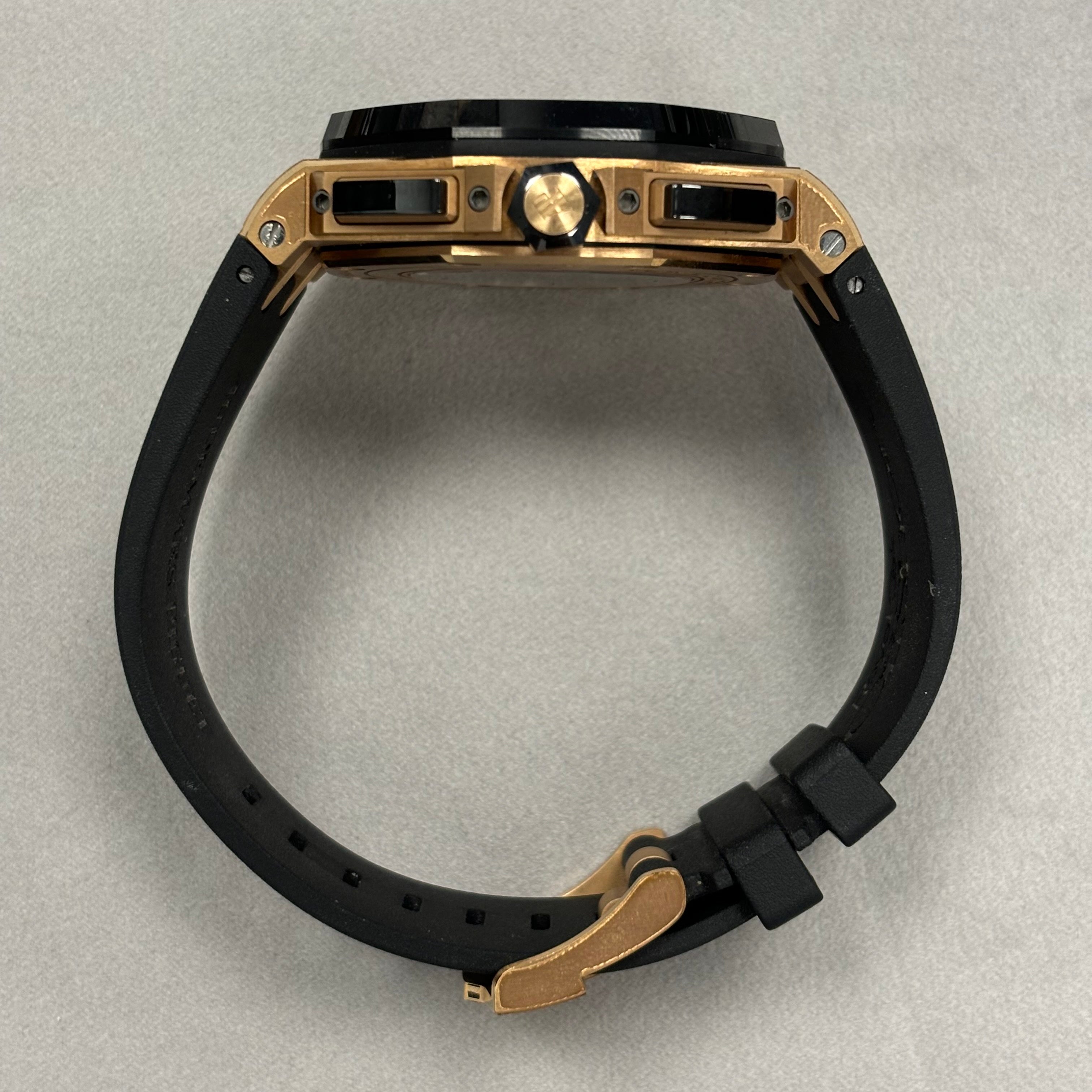 Audemars Piguet Royal Oak 41mm Black Dial Watch Ref# 26401RO.OO.A002CA.02 - Happy Jewelers Fine Jewelry Lifetime Warranty