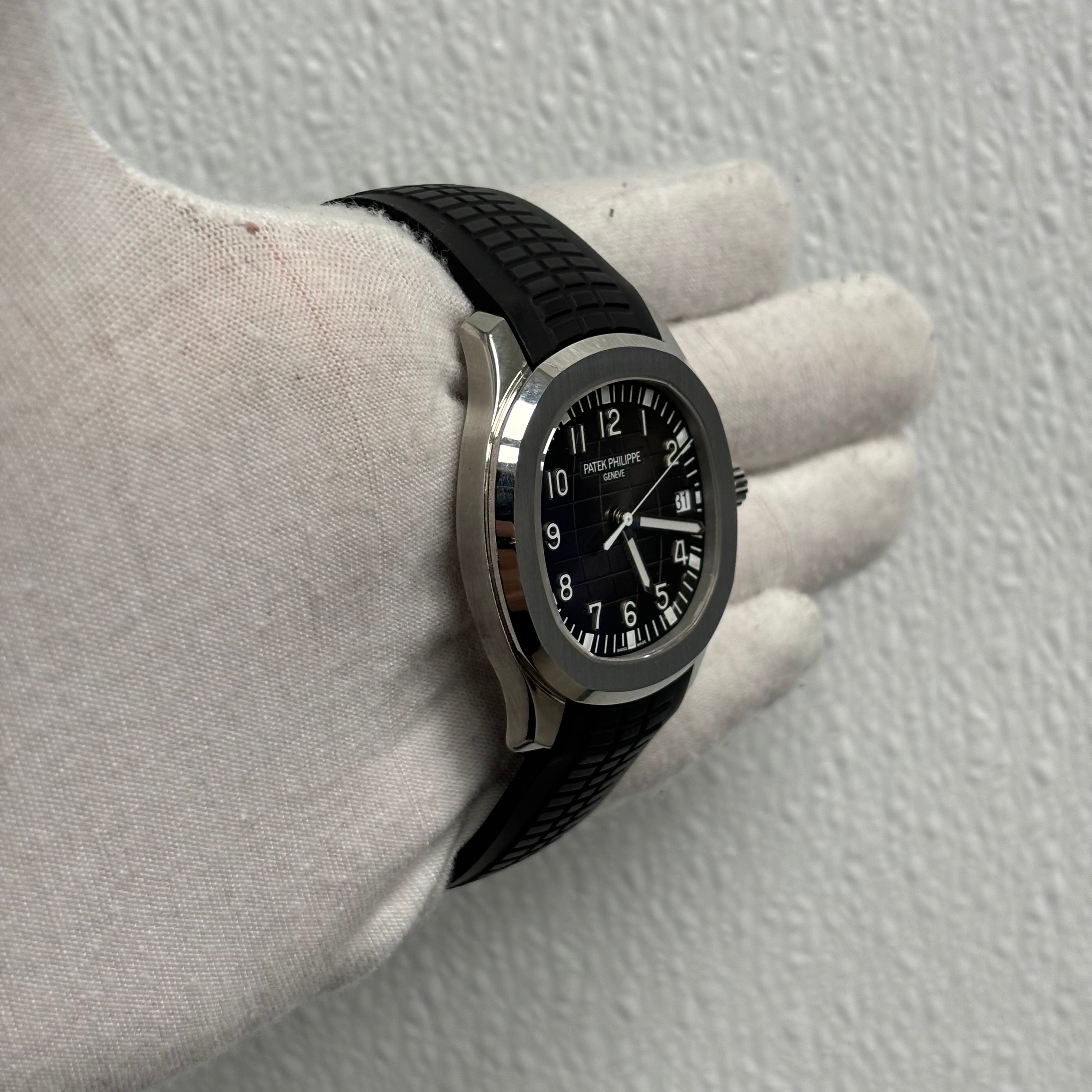 Patek Philippe 40mm Grey Dial Ref# 5167A-001 - Happy Jewelers Fine Jewelry Lifetime Warranty