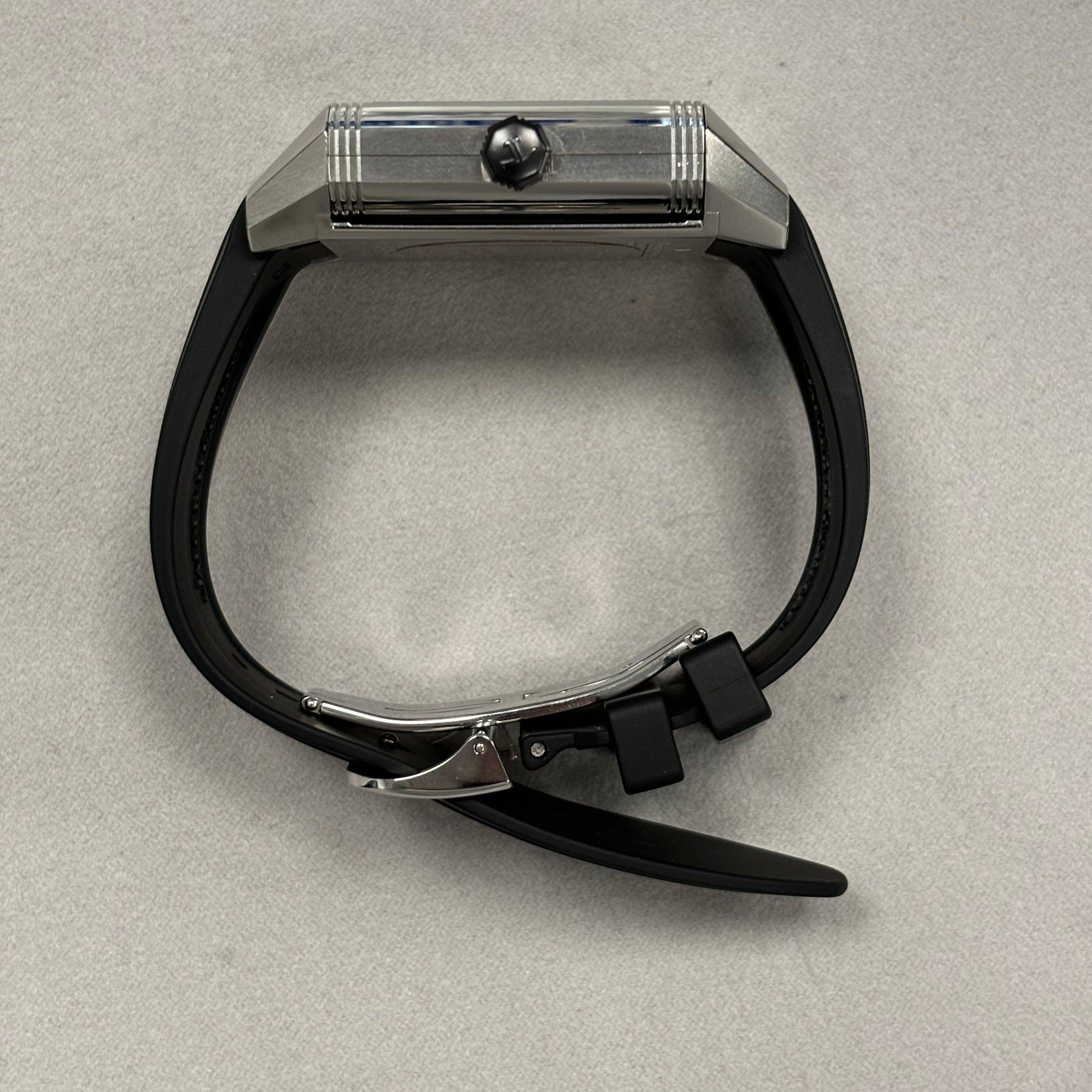 Jaeger-LeCoultre Reverso 35mm Black Dial Ref# 230.8.77 - Happy Jewelers Fine Jewelry Lifetime Warranty