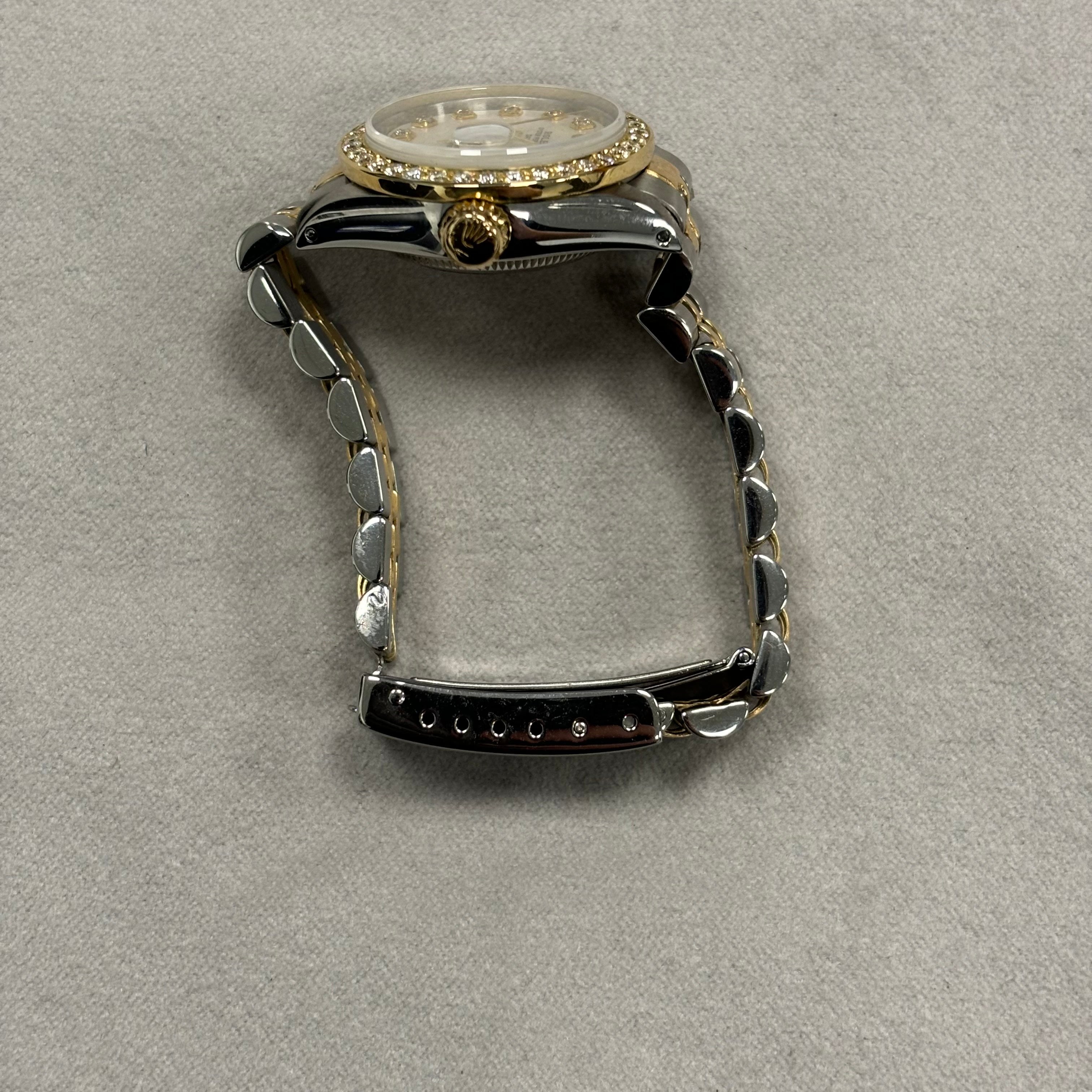 Rolex Datejust 26mm MOP Dial Watch Ref# 6917 - Happy Jewelers Fine Jewelry Lifetime Warranty