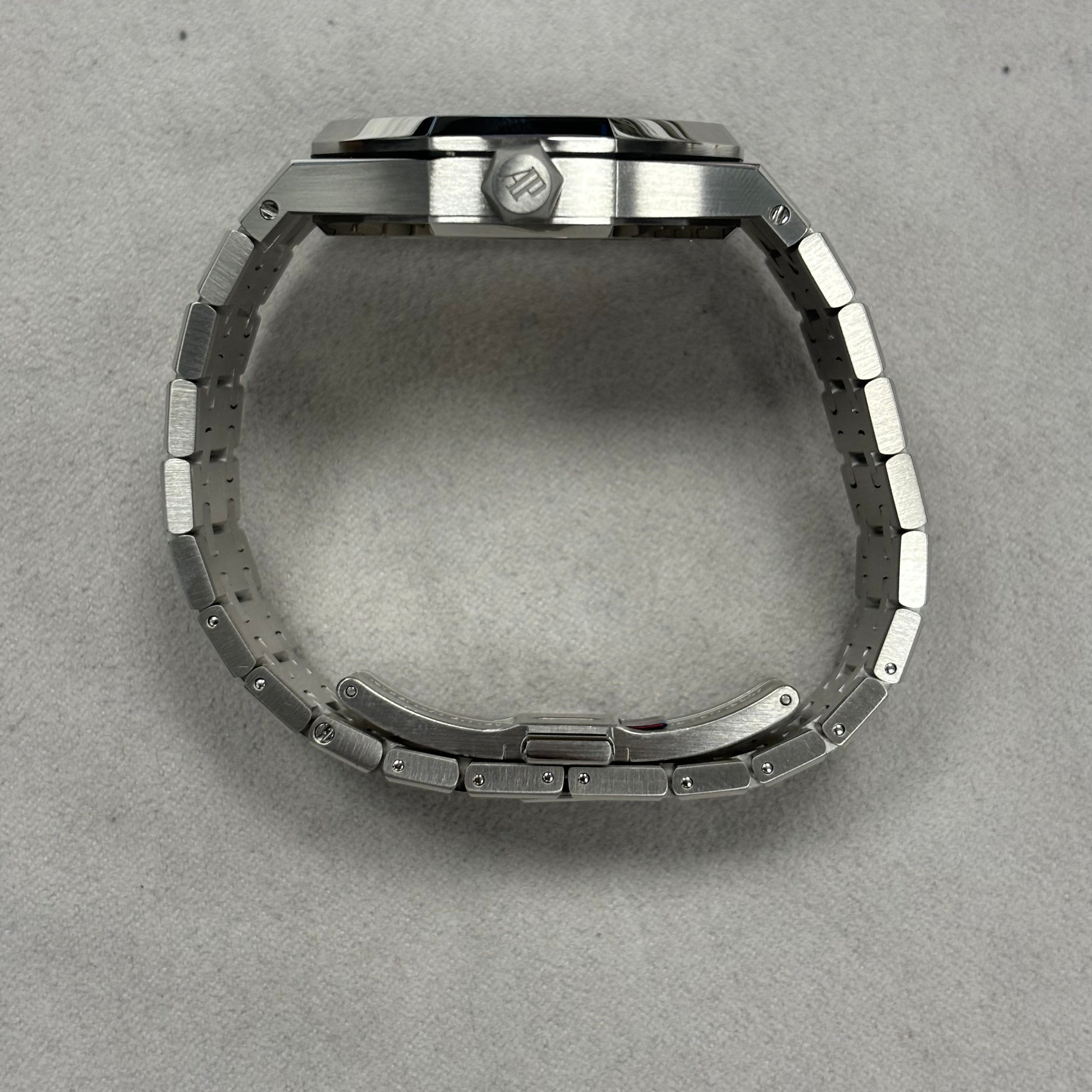 Audemars Piguet 37mm White Dial Ref# 15450ST.OO.1256ST.01 - Happy Jewelers Fine Jewelry Lifetime Warranty