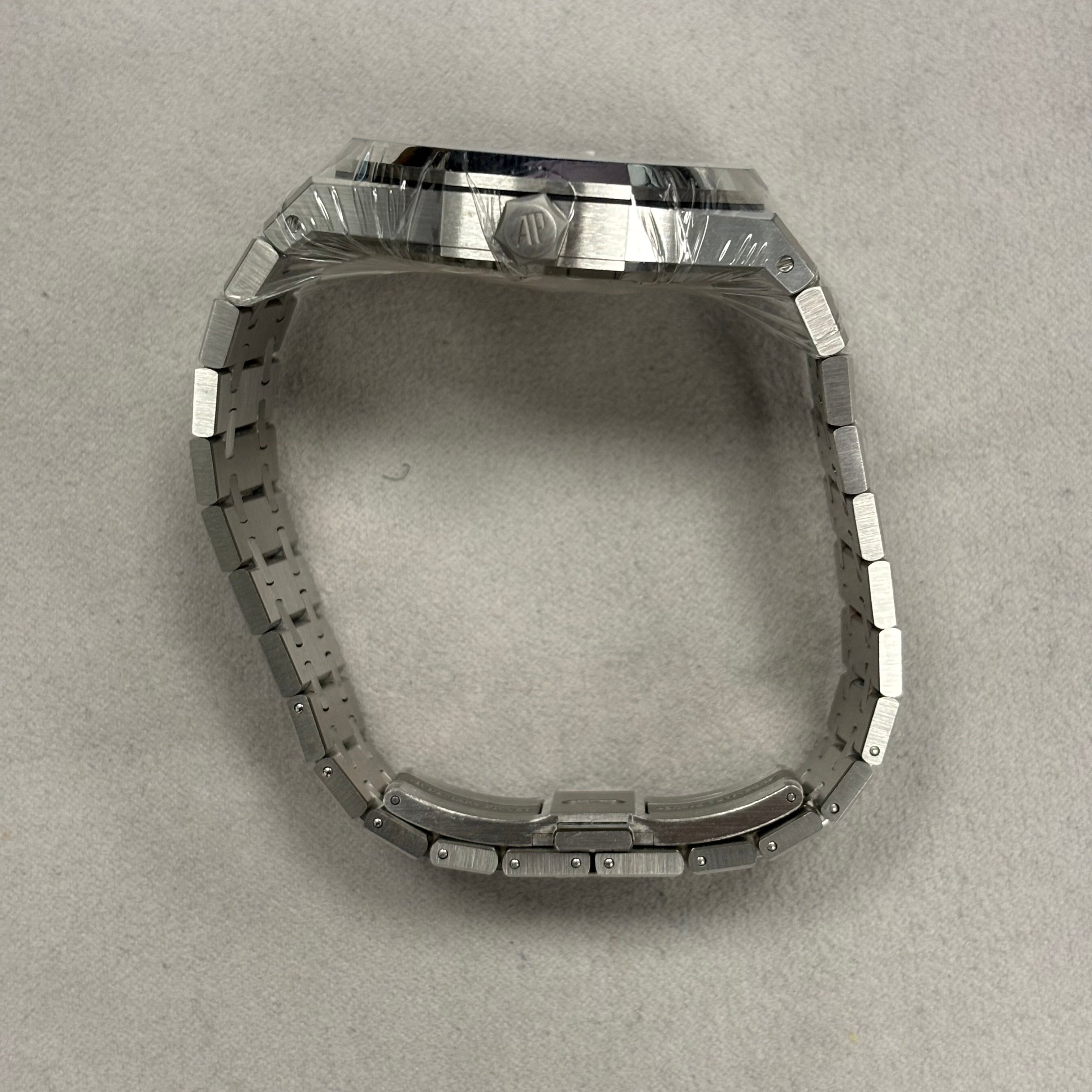 Audemars Piguet Royal Oak 41mm Grey Dial Watch Ref# 15510ST.OO.1320ST.10 - Happy Jewelers Fine Jewelry Lifetime Warranty