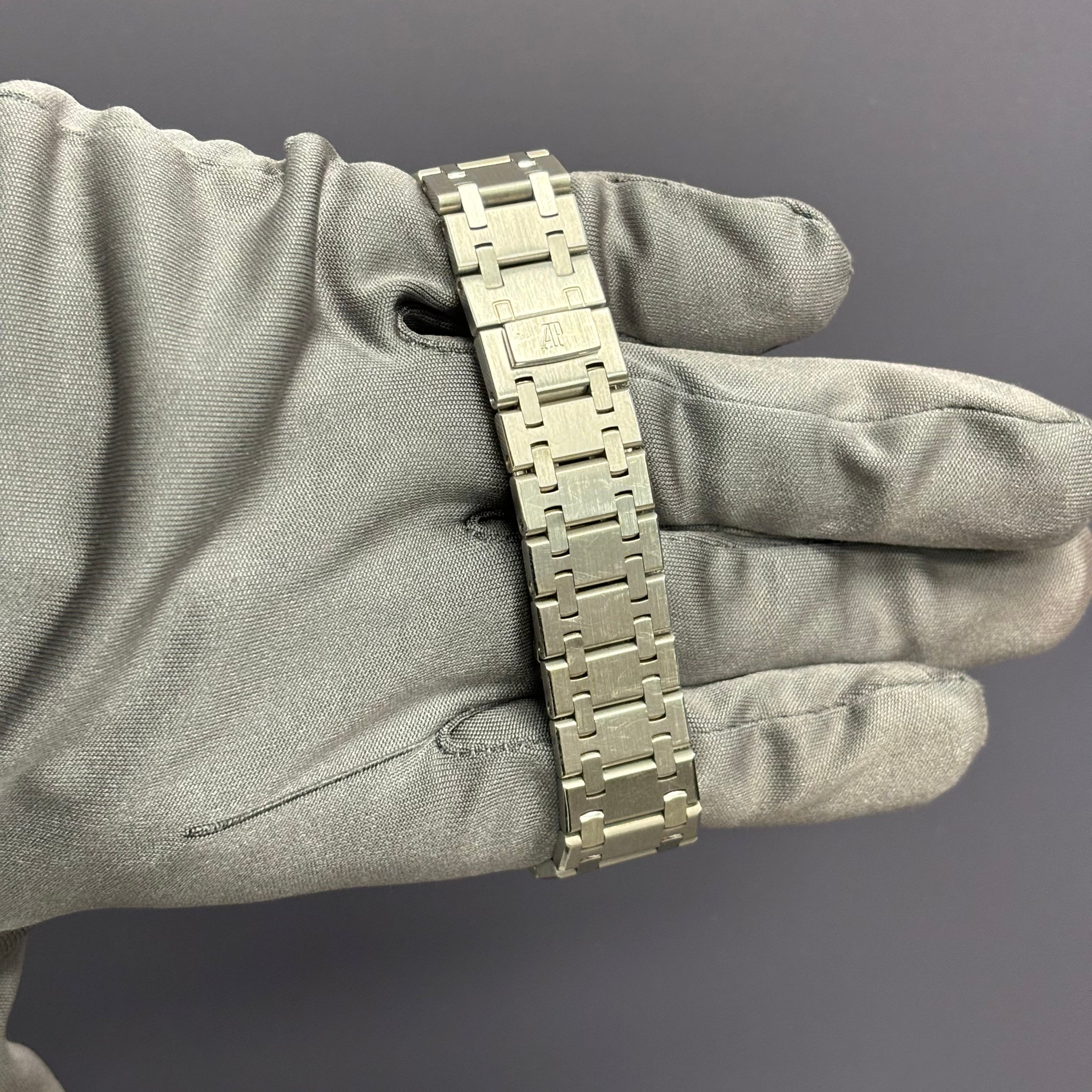 Audemars Piguet Royal Oak 34mm Pave Dial Watch Ref# 15054BC.ZZ.0789BC.01 - Happy Jewelers Fine Jewelry Lifetime Warranty
