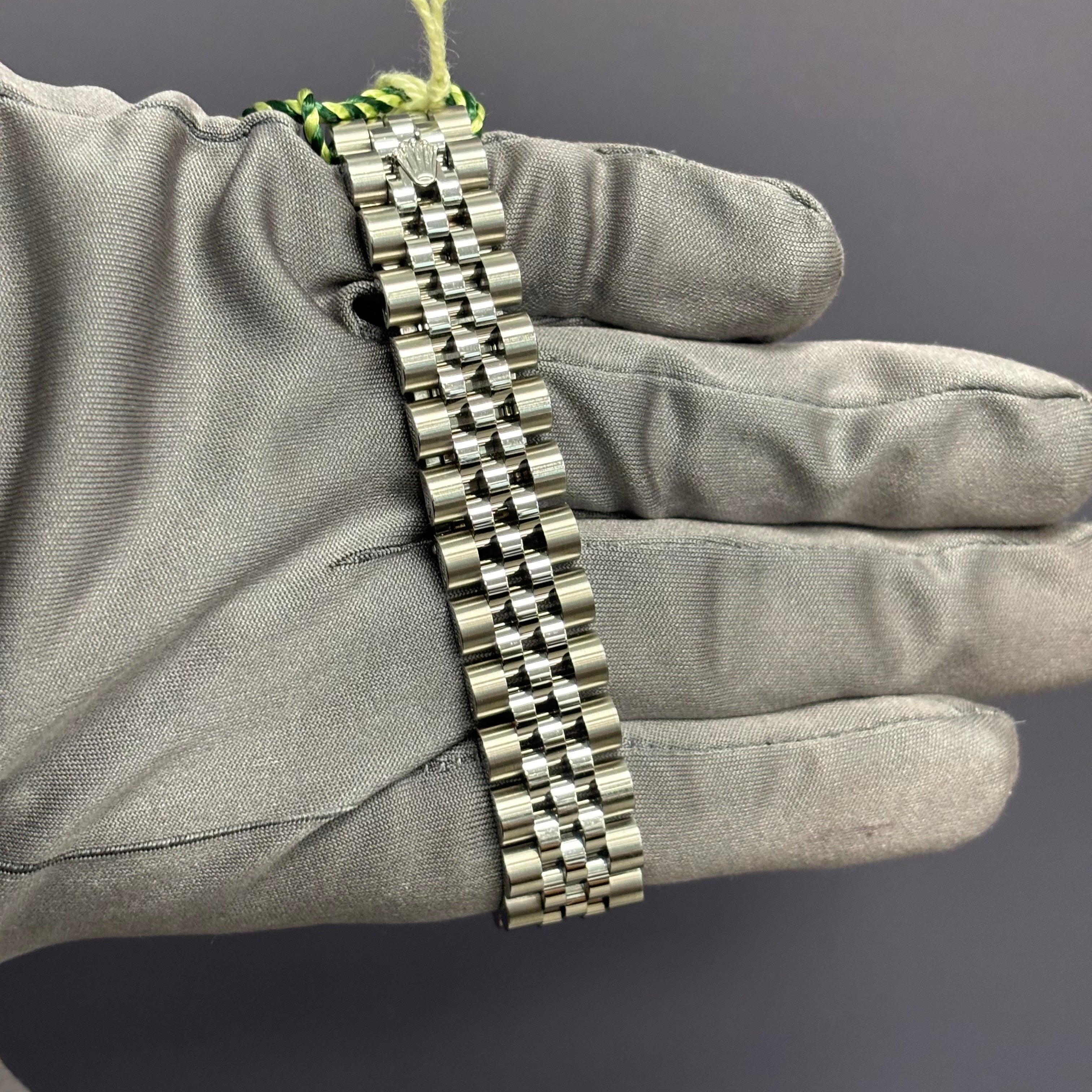 Rolex Datejust 31mm Silver Dial Watch Ref# 178384 - Happy Jewelers Fine Jewelry Lifetime Warranty