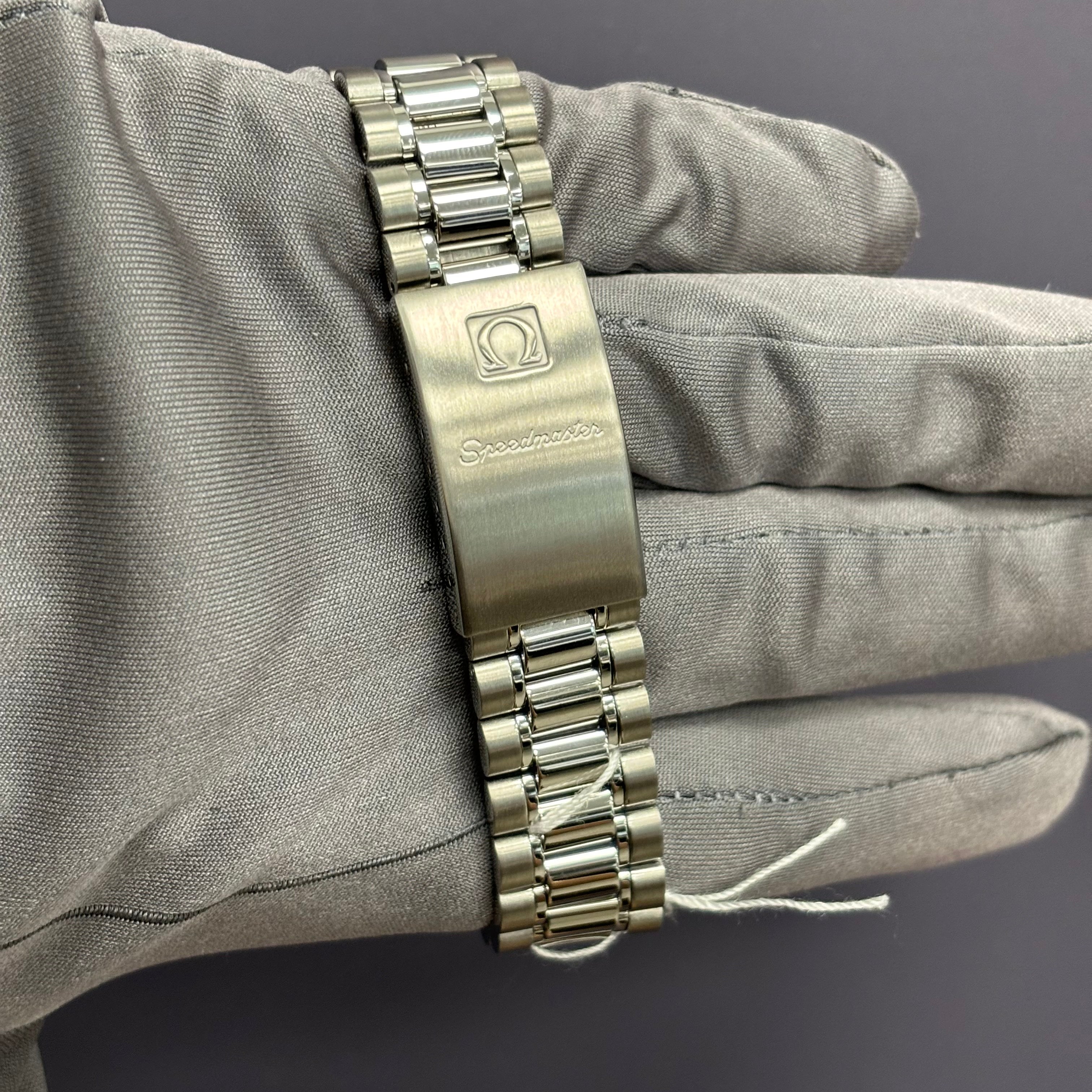 Omega Speedmaster 39mm Black Dial Watch Ref# 3510.50 - Happy Jewelers Fine Jewelry Lifetime Warranty