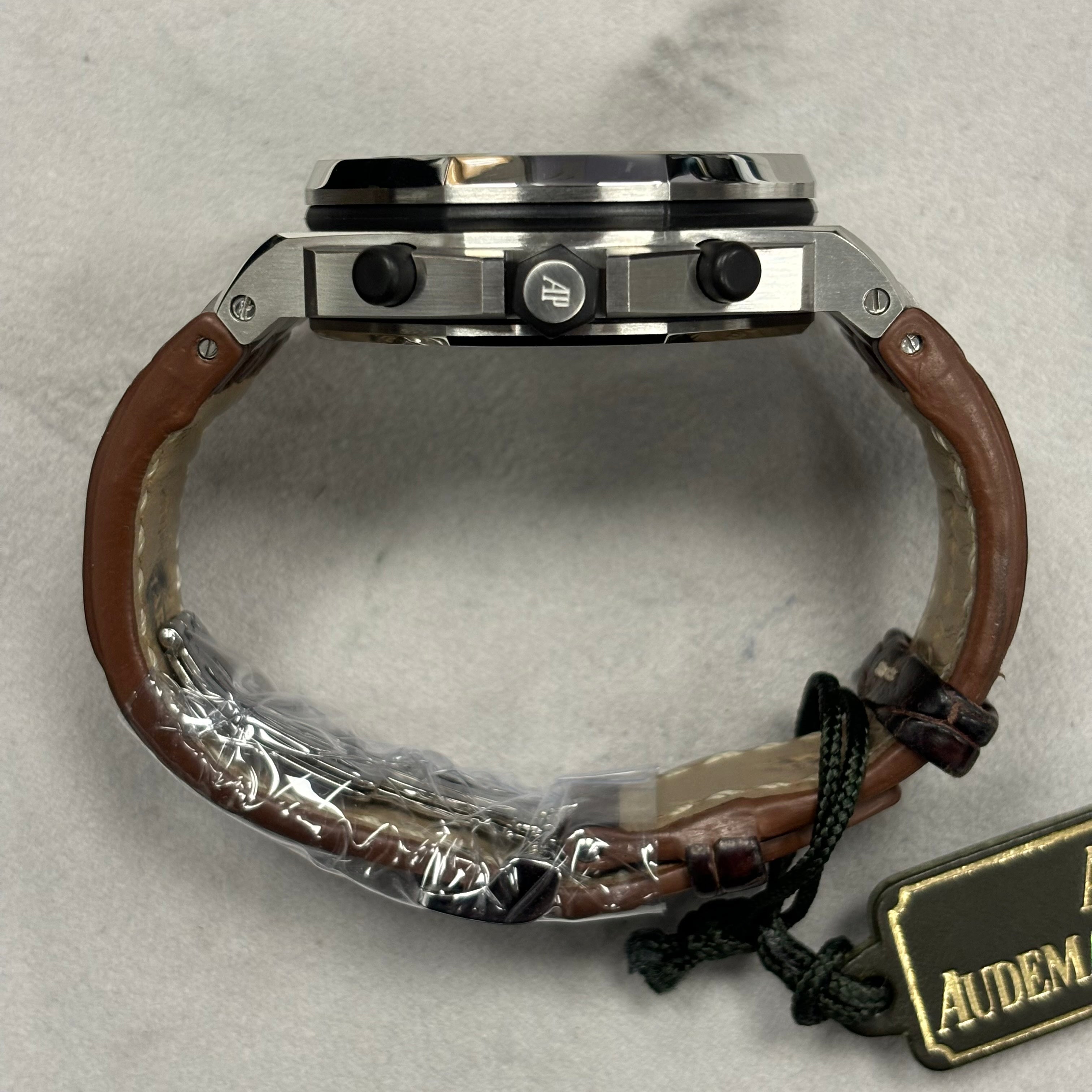 Audemars Piguet Royal Oak 42mm Cream Dial Watch Ref# 26170ST.OO.D091CR.01 - Happy Jewelers Fine Jewelry Lifetime Warranty