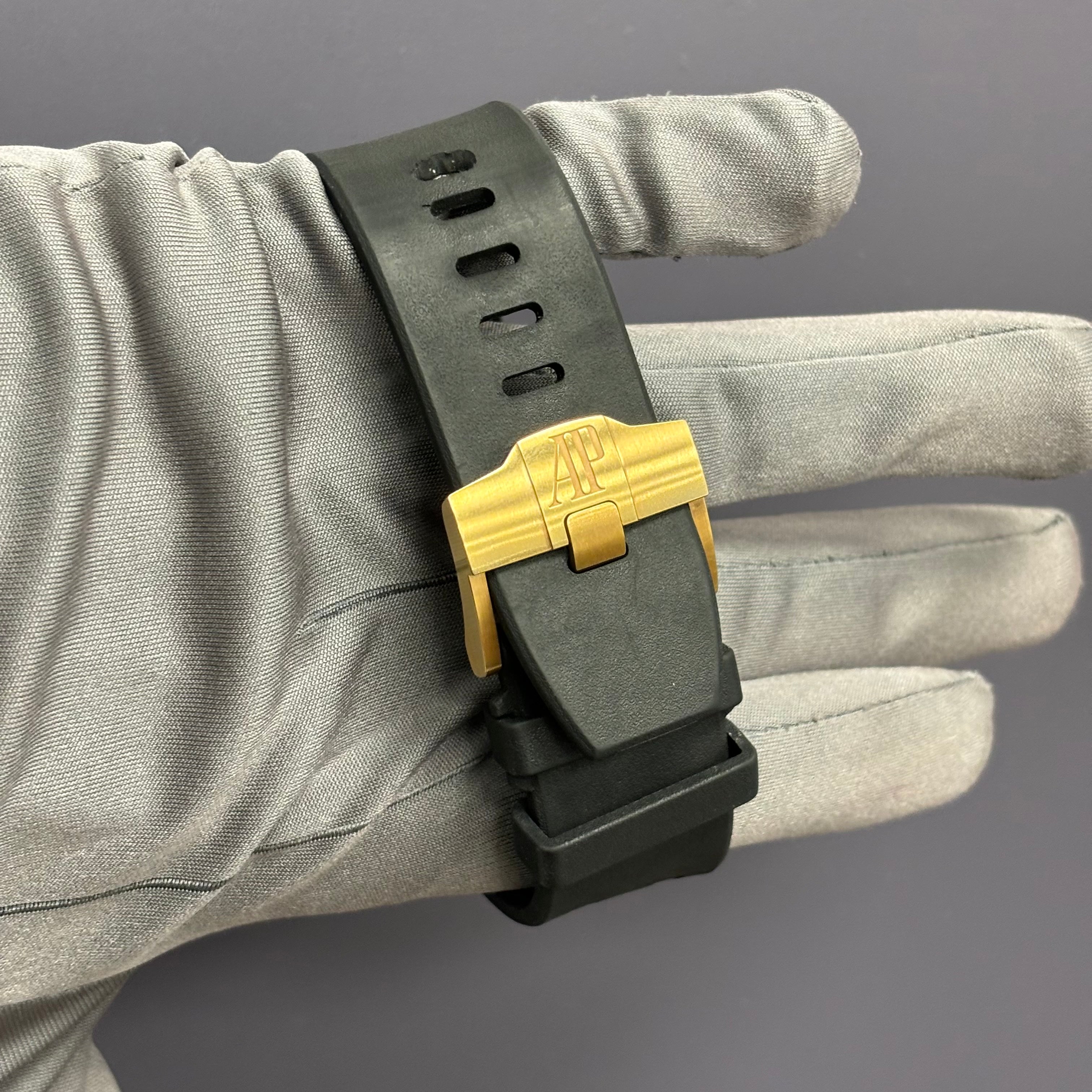 Audemars Piguet Royal Oak 44mm Black Dial Watch Ref# 26406FR.OO.A002CA.01 - Happy Jewelers Fine Jewelry Lifetime Warranty