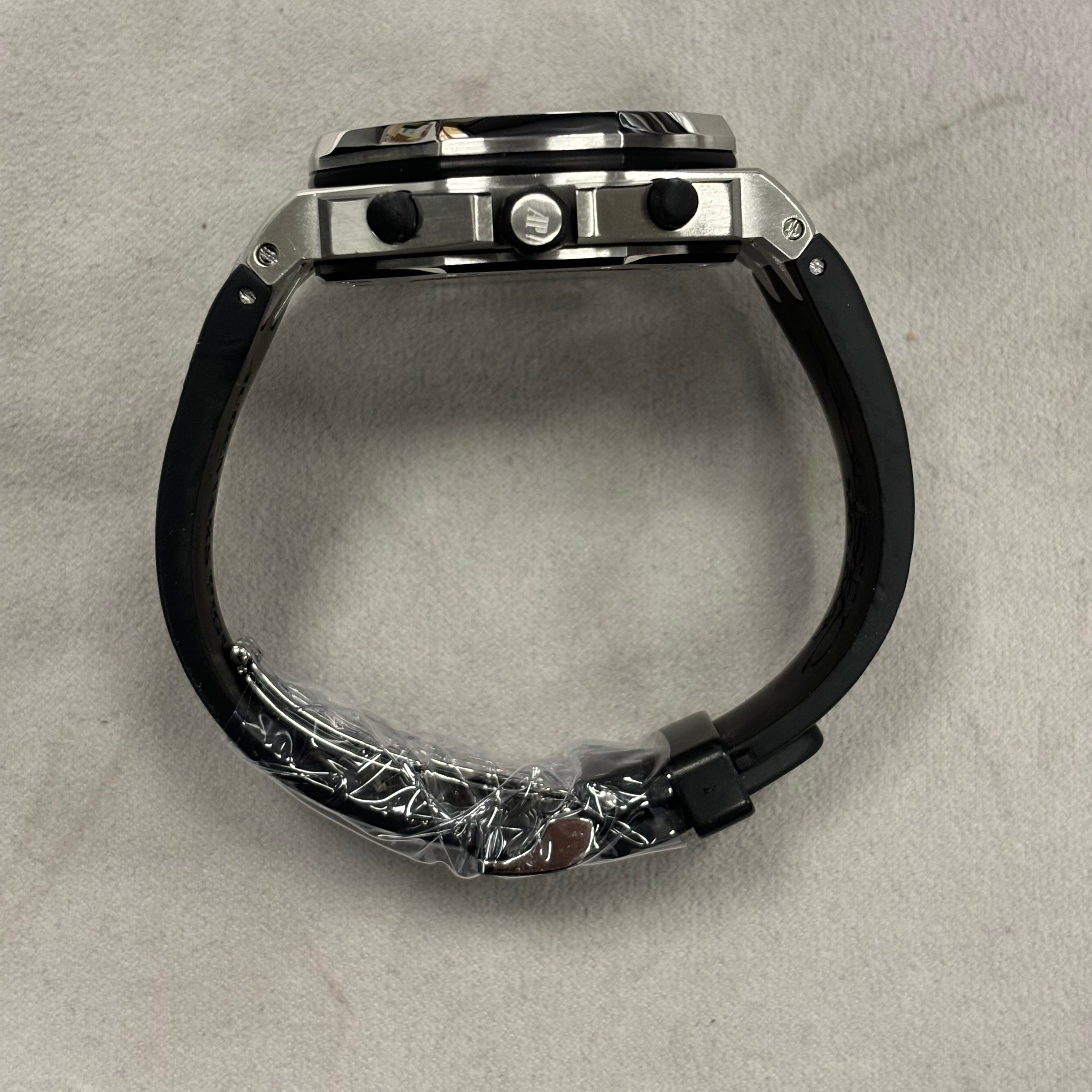 Audemars Piguet Royal Oak 42mm White Dial Watch Ref# 26170ST - Happy Jewelers Fine Jewelry Lifetime Warranty