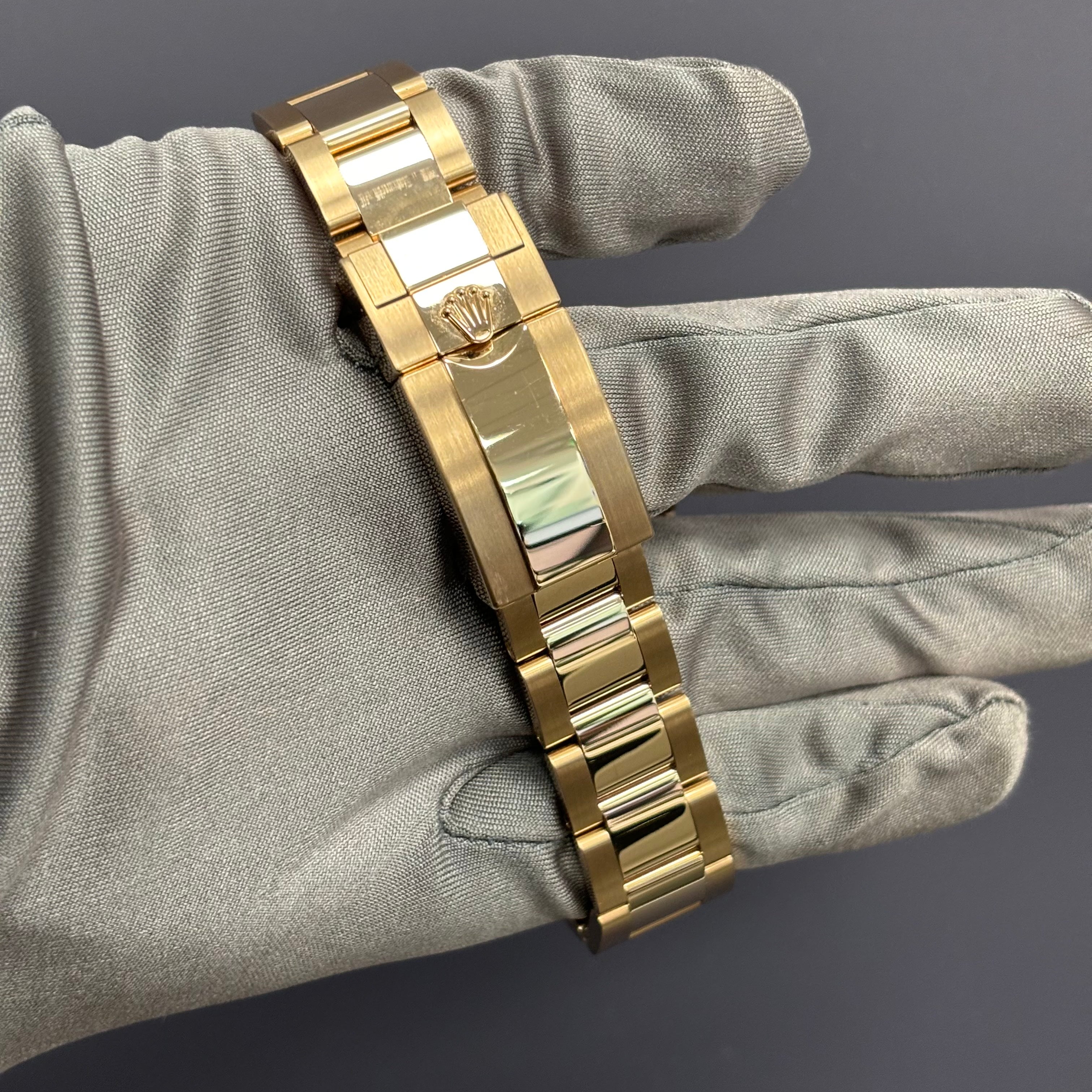 Rolex Daytona 40mm Chocolate Dial Watch Ref# 116505 - Happy Jewelers Fine Jewelry Lifetime Warranty