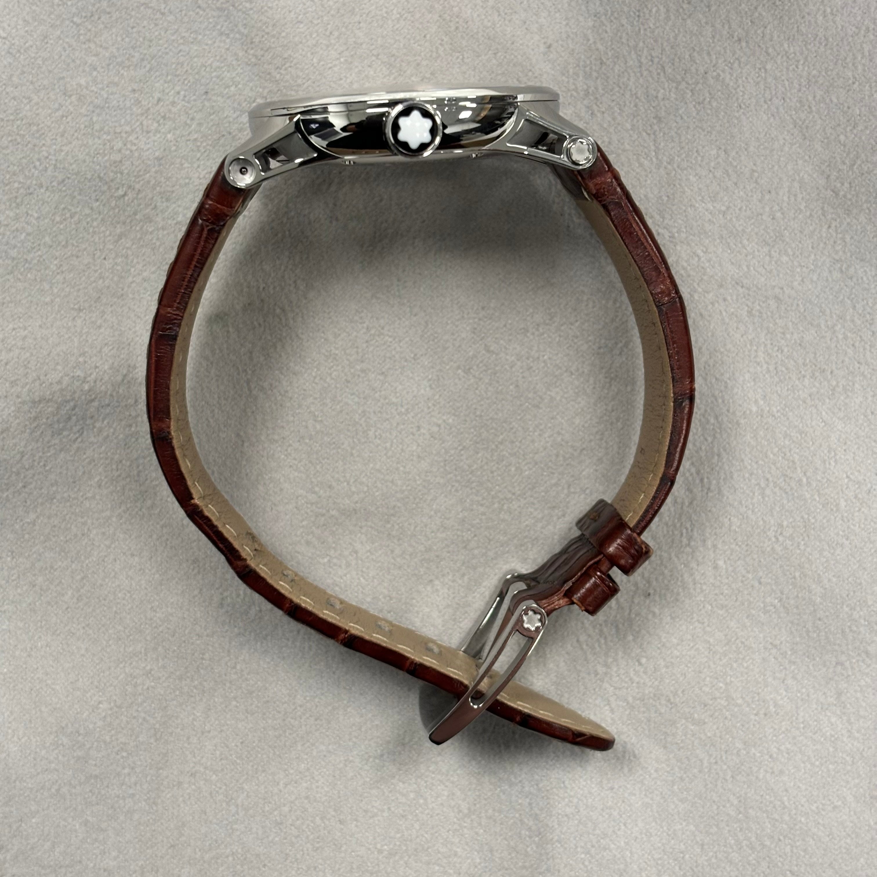 Montblanc Time Walker 39mm White Dial Watch Ref# 7210 - Happy Jewelers Fine Jewelry Lifetime Warranty