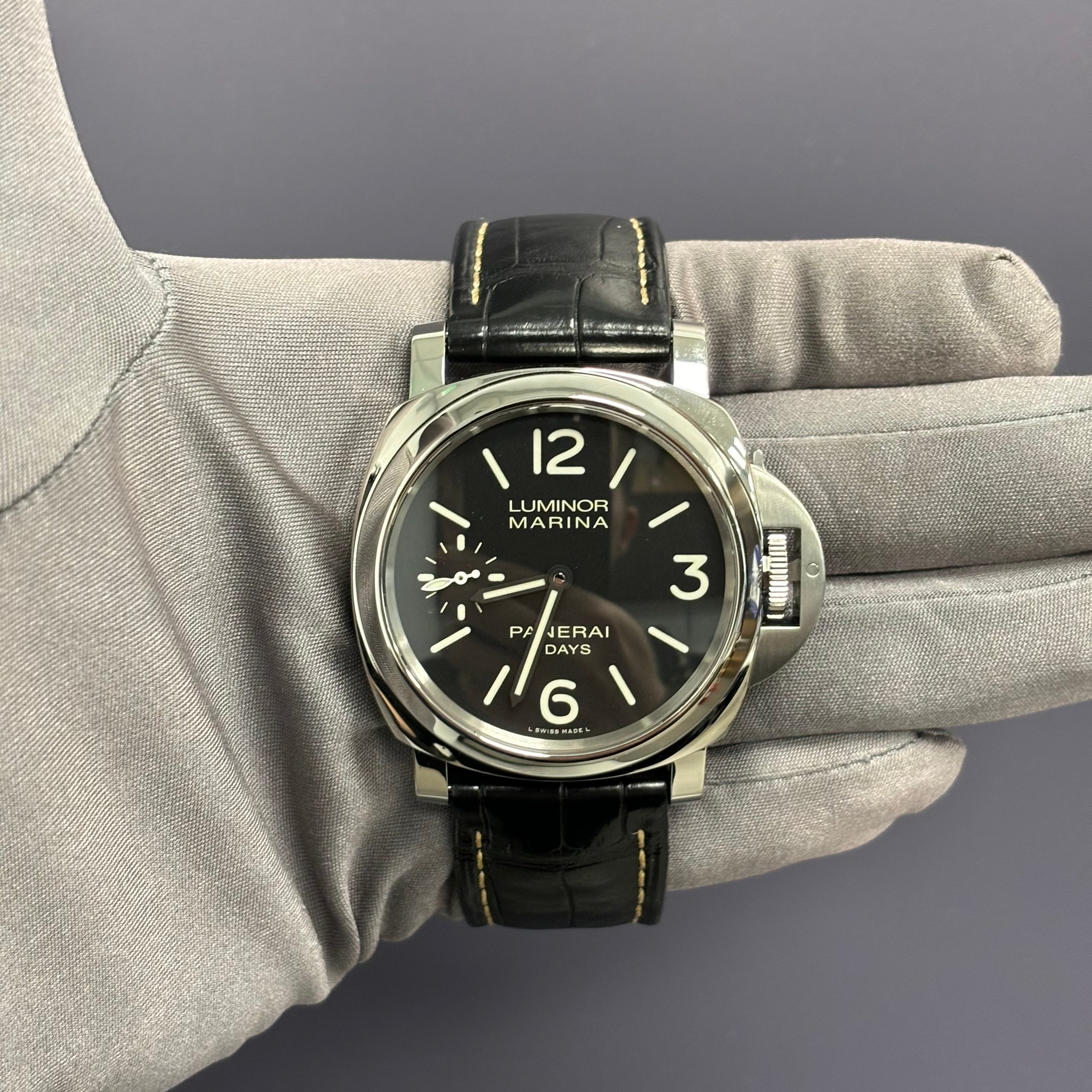 Panerai Luminor 44mm Black Dial Ref# PAM00510 - Happy Jewelers Fine Jewelry Lifetime Warranty