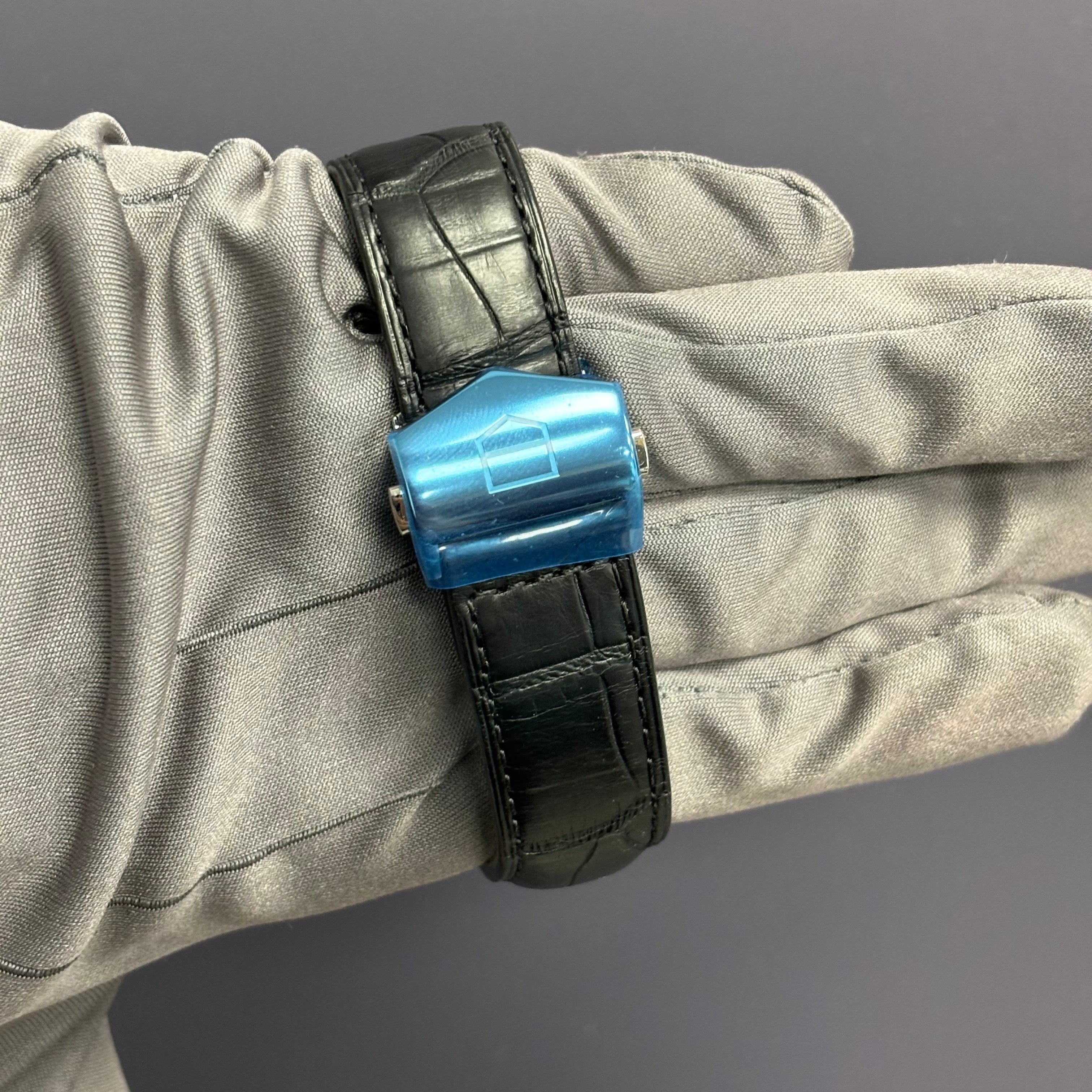 Tag Heuer Carrera 41mm Silver Dial Watch Ref# CAR2150 - Happy Jewelers Fine Jewelry Lifetime Warranty