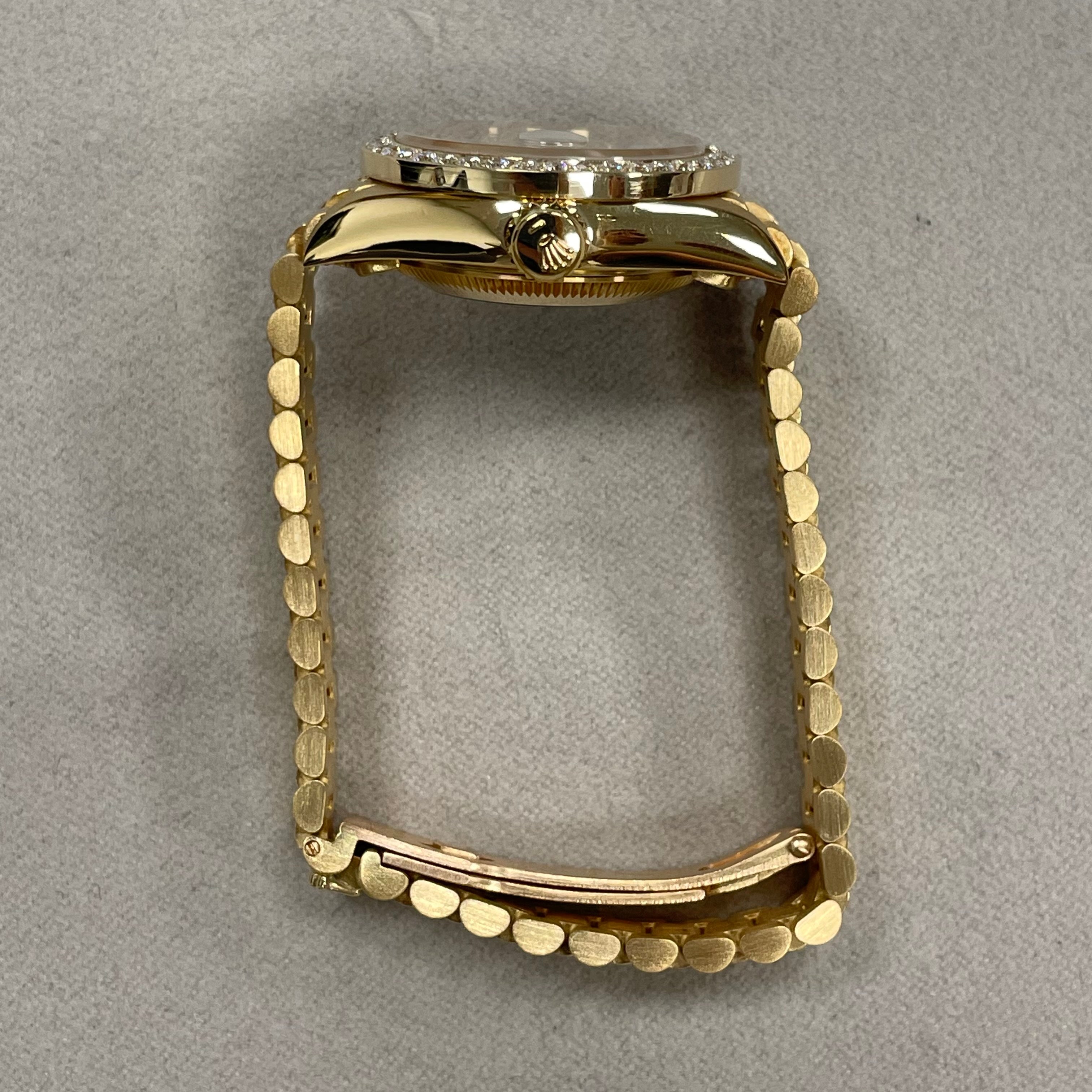 Rolex Datejust 26mm Mother Of Pearl Dial Watch Ref# 69178 - Happy Jewelers Fine Jewelry Lifetime Warranty