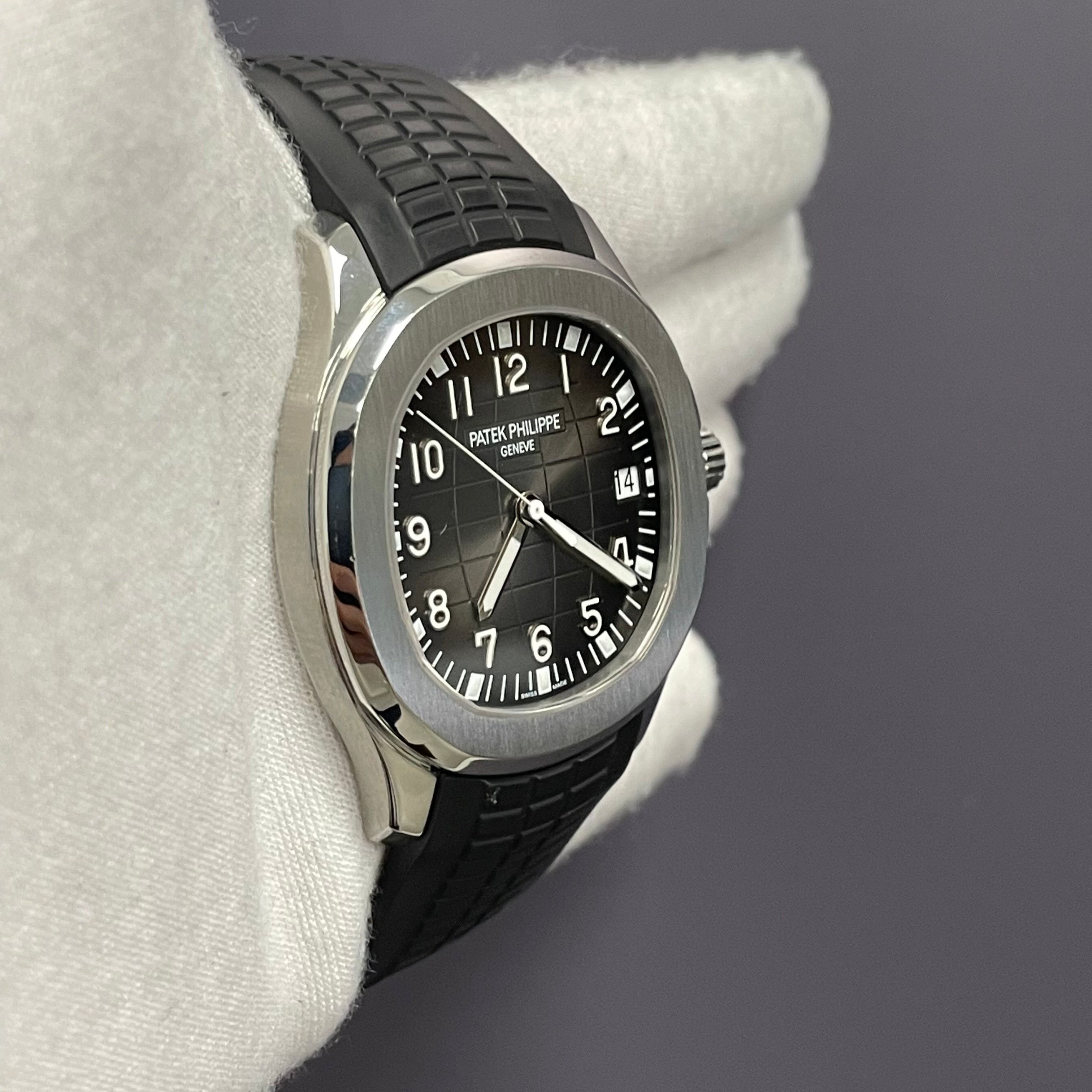 Patek Philippe Aquanuat 40mm Grey Dial Watch Ref# 5167A-001 - Happy Jewelers Fine Jewelry Lifetime Warranty