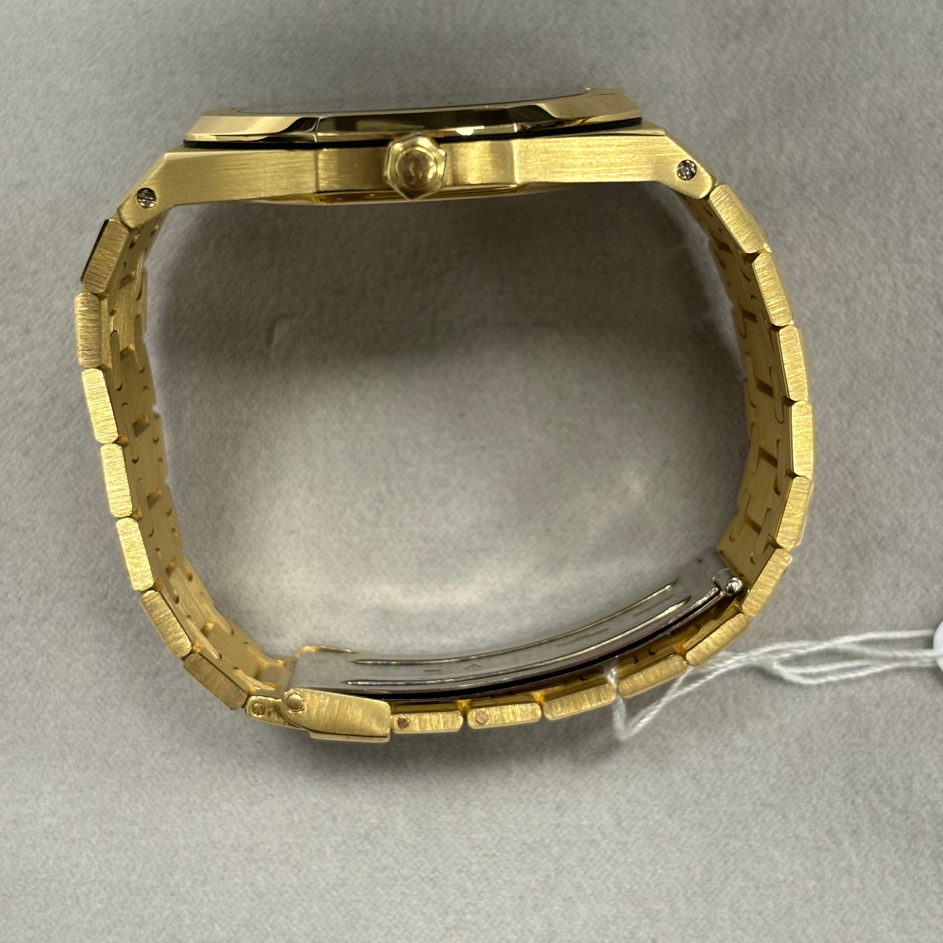 Audemars Piguet Royal Oak 39mm Grey Dial Watch Ref# 5402BA - Happy Jewelers Fine Jewelry Lifetime Warranty