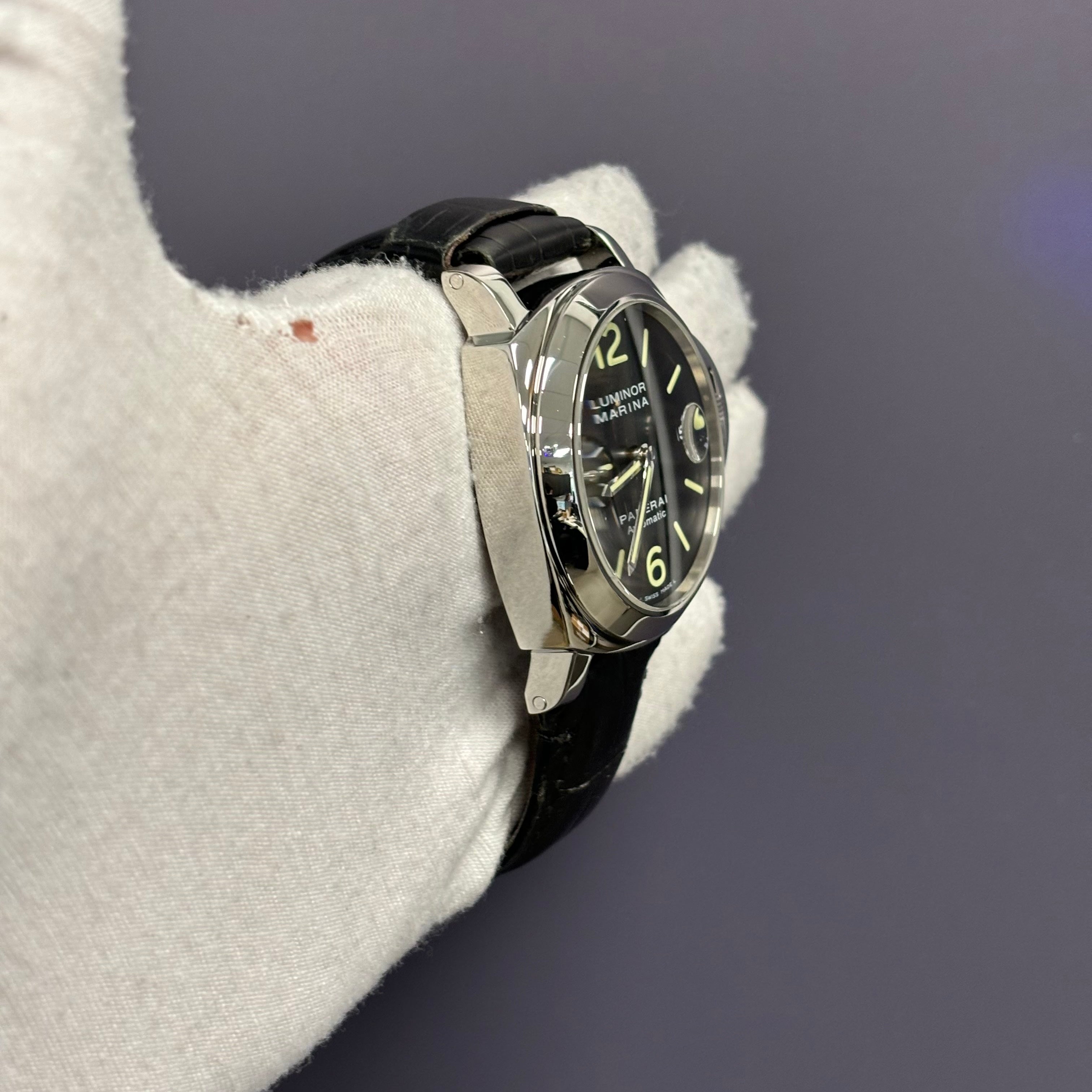 Panerai Luminor 44mm Black Dial Watch Ref# PAM00104 - Happy Jewelers Fine Jewelry Lifetime Warranty