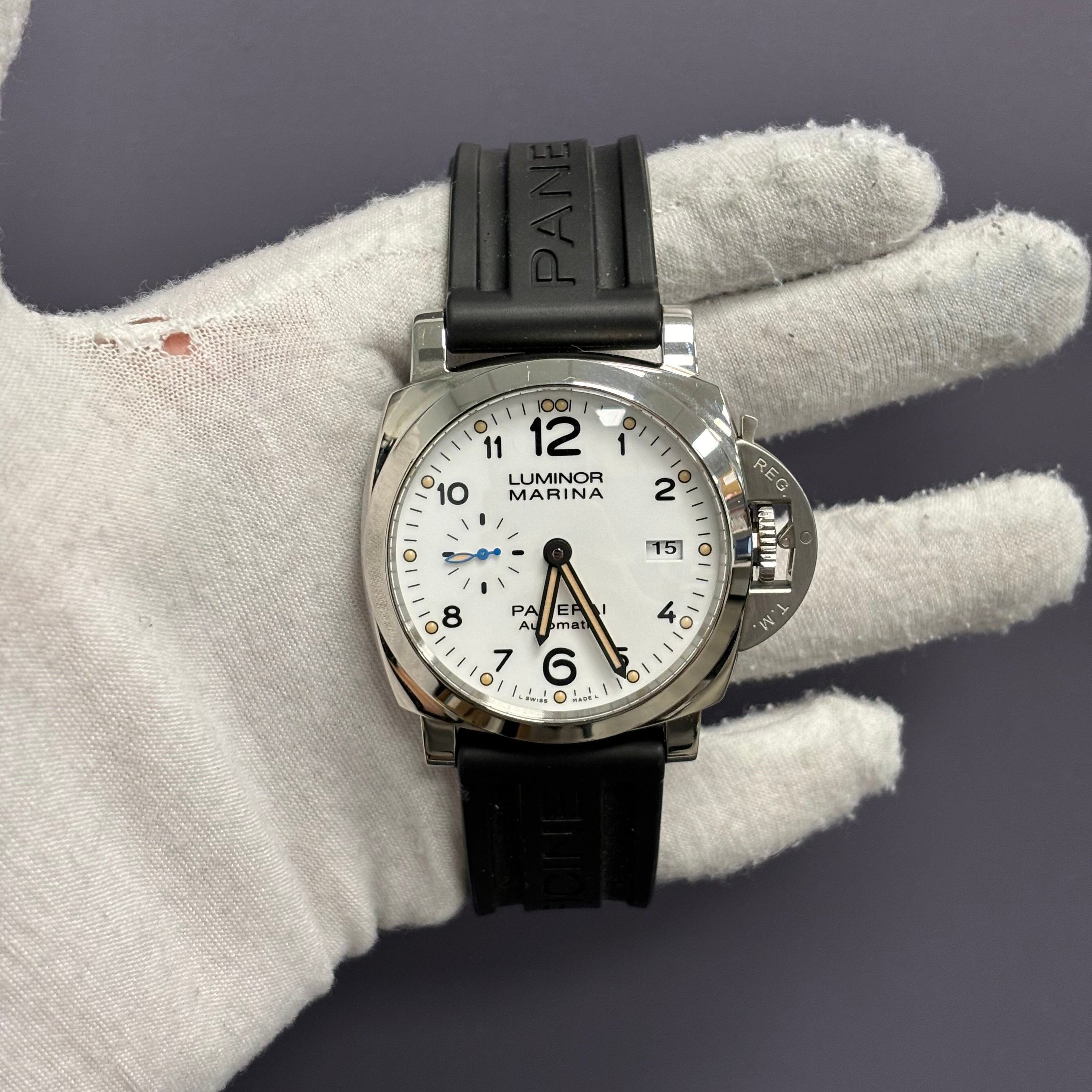 Panerai Luminor 44mm White Dial Watch Ref# PAM01499 - Happy Jewelers Fine Jewelry Lifetime Warranty
