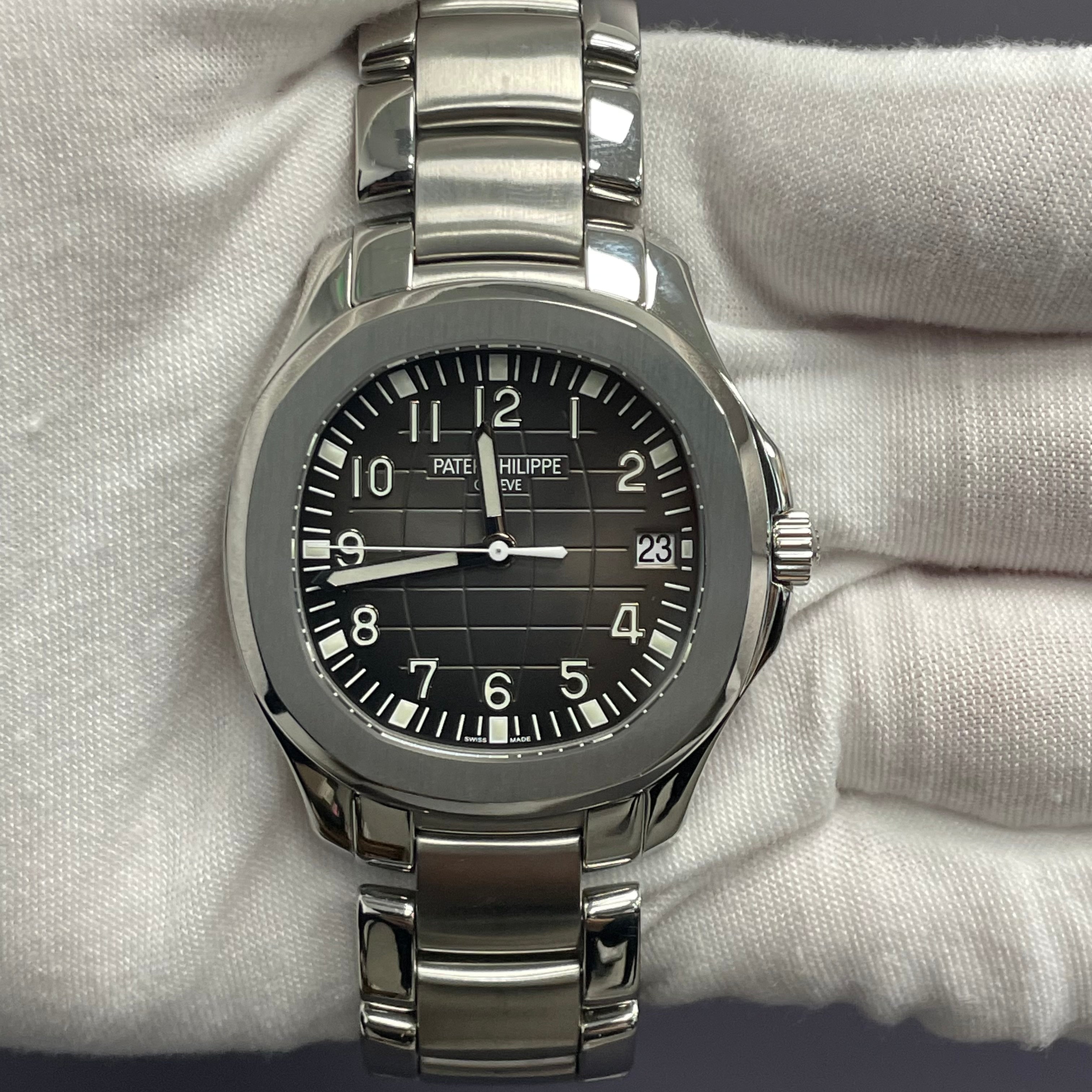 Patek Philippe Aquanaut 40mm Grey Dial Ref# 5167/1A-001 - Happy Jewelers Fine Jewelry Lifetime Warranty