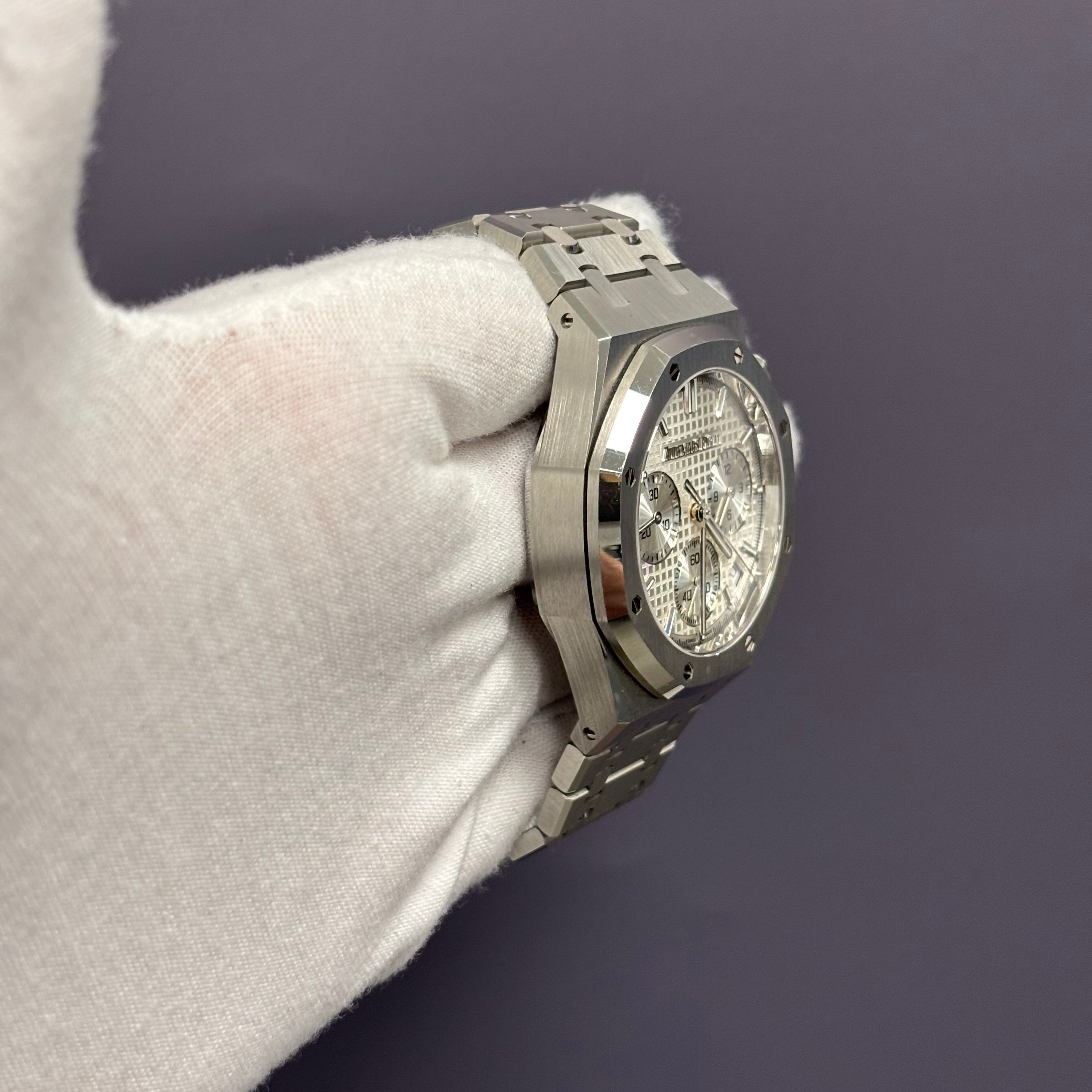 Audemars Piguet Royal Oak 41mm White Dial Watch Ref# 26240ST.OO.1320ST.07 - Happy Jewelers Fine Jewelry Lifetime Warranty