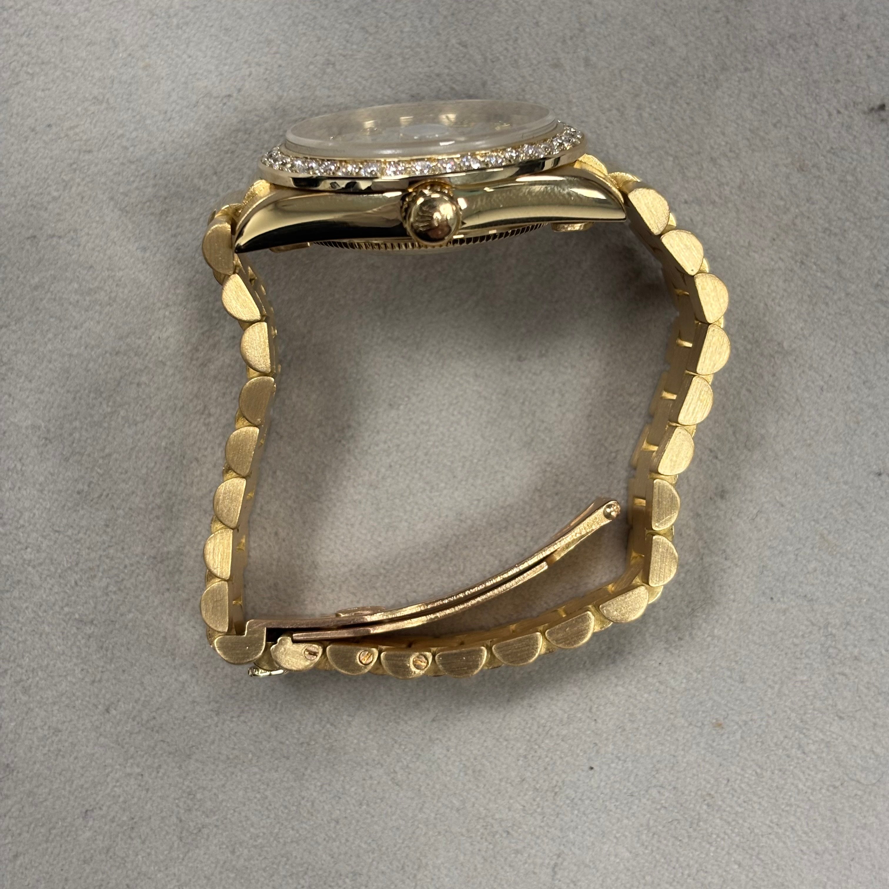 Rolex Datejust 31mm Custom MOP Dial Watch Ref# 68278 - Happy Jewelers Fine Jewelry Lifetime Warranty