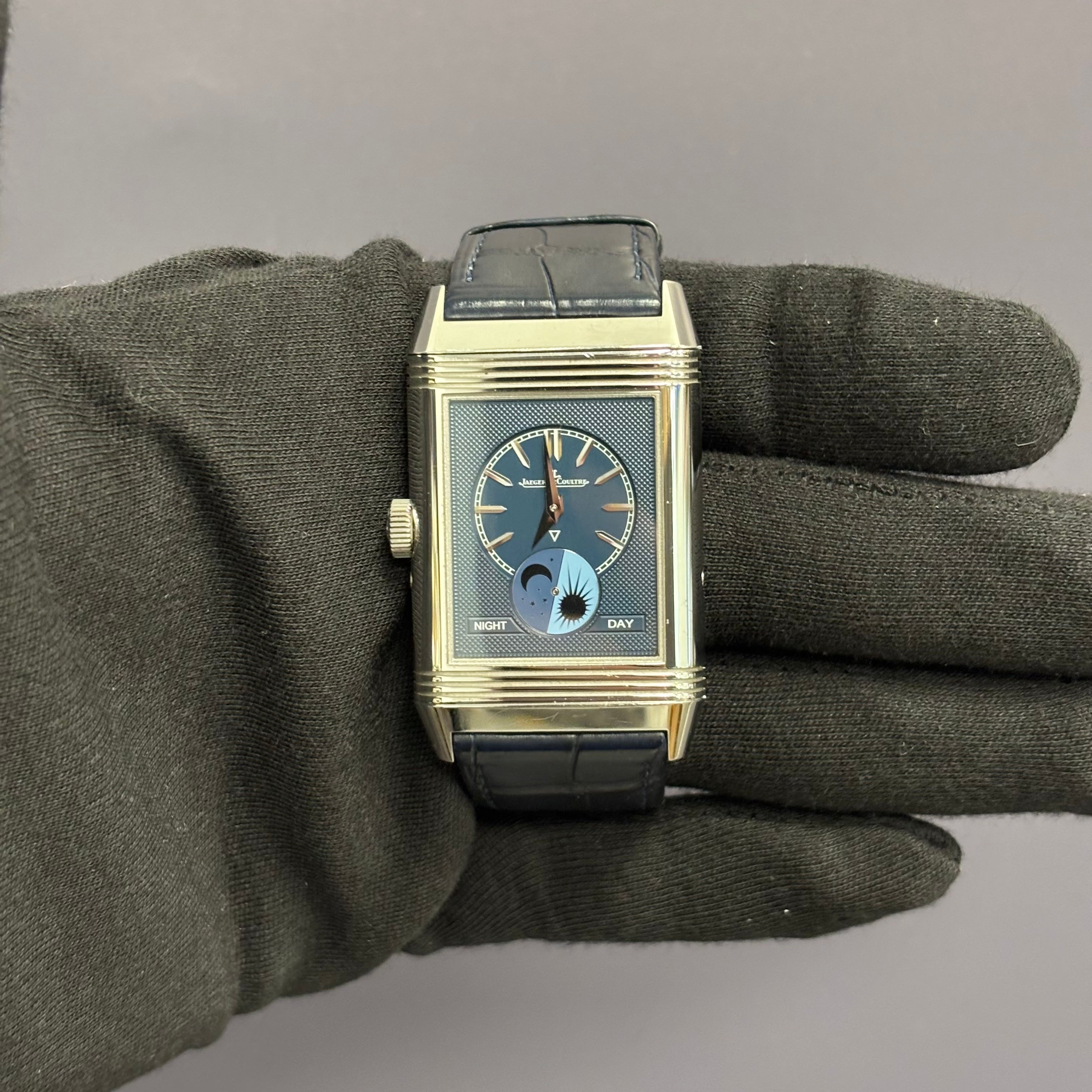 Jaeger-LeCoultre Reverso 30mm White Dial Ref# Q3958420 - Happy Jewelers Fine Jewelry Lifetime Warranty