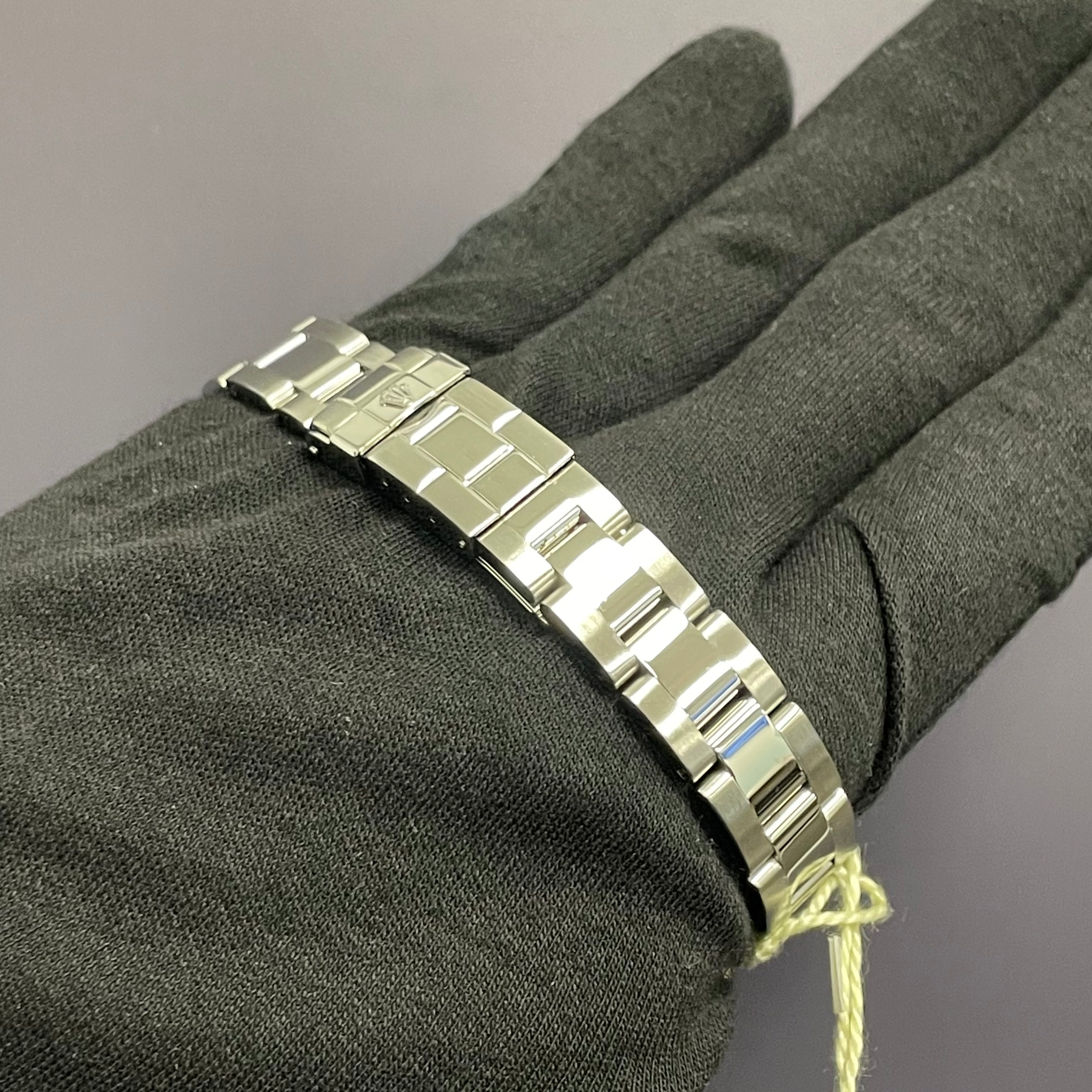 Rolex Yacht-Master 29mm Silver Dial Watch Ref# 169622 - Happy Jewelers Fine Jewelry Lifetime Warranty