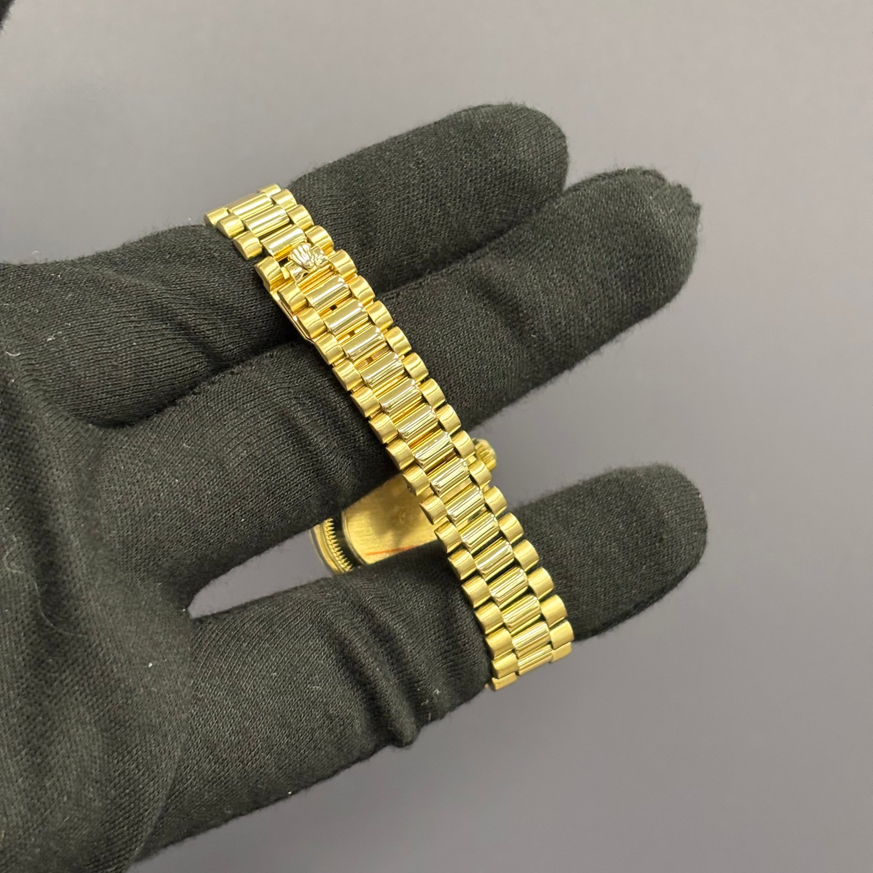 Rolex Datejust 26mm MOP Watch Dial Watch Ref# 69178 - Happy Jewelers Fine Jewelry Lifetime Warranty