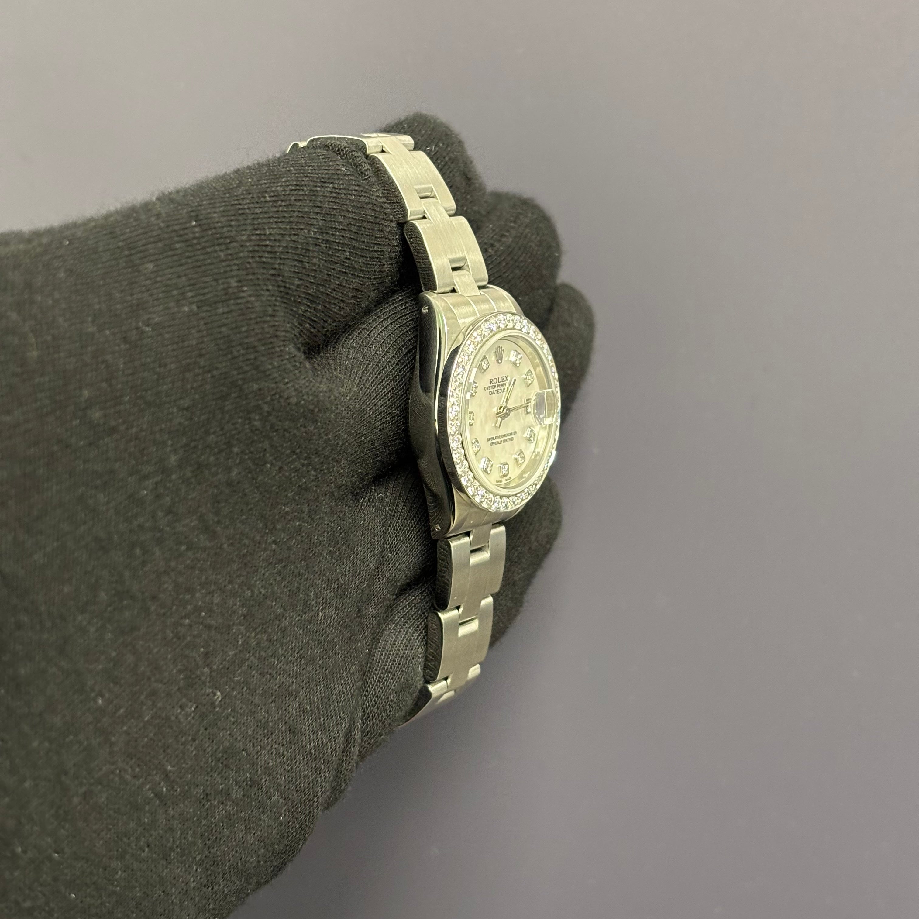 Rolex Datejust 26mm MOP Dial Watch Ref# 69160 - Happy Jewelers Fine Jewelry Lifetime Warranty