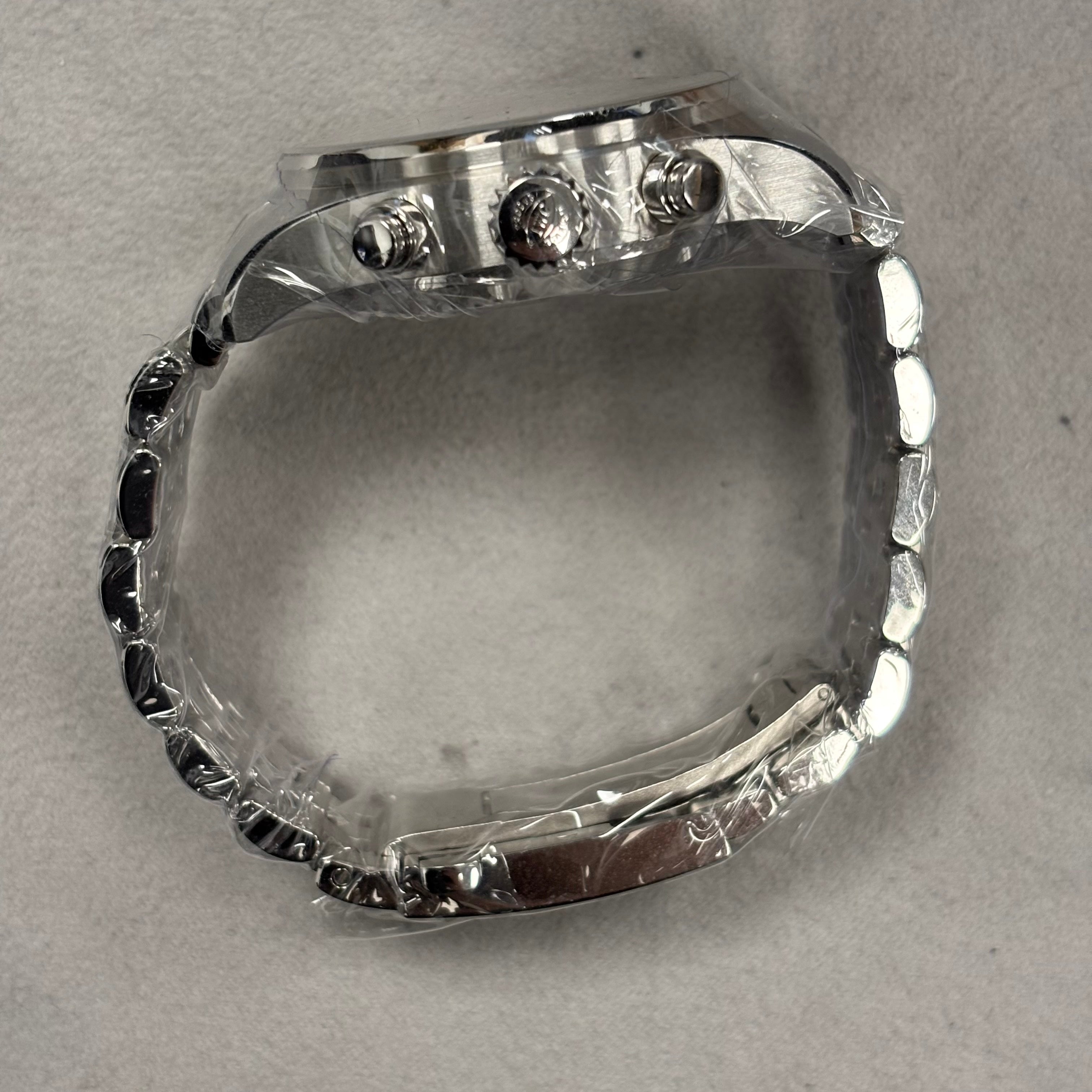 IWC Pilot's 41mm Green Dial Watch Ref# IW388104 - Happy Jewelers Fine Jewelry Lifetime Warranty