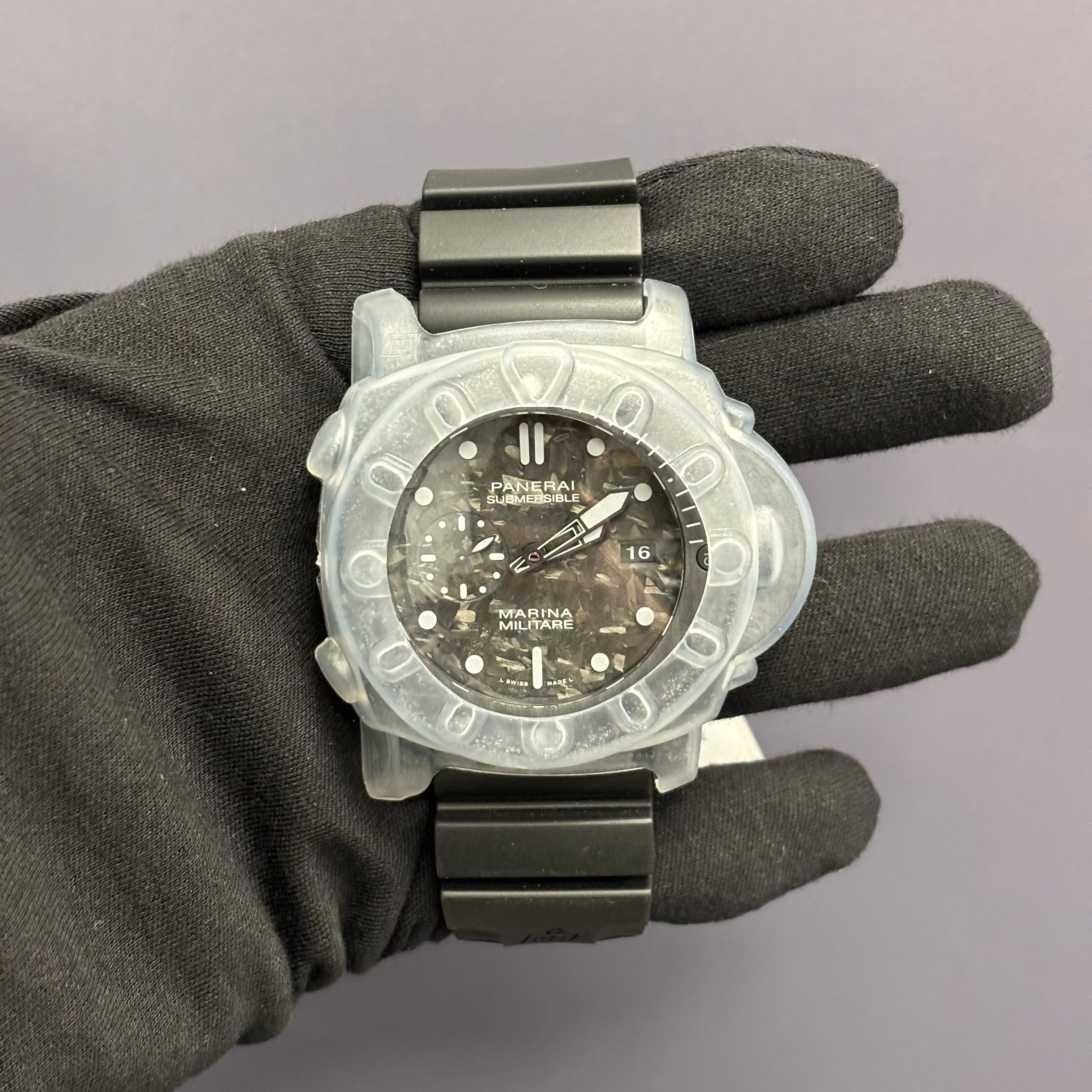 Panerai Submersible 47mm Carbon Dial Watch Ref# PAM02979 - Happy Jewelers Fine Jewelry Lifetime Warranty