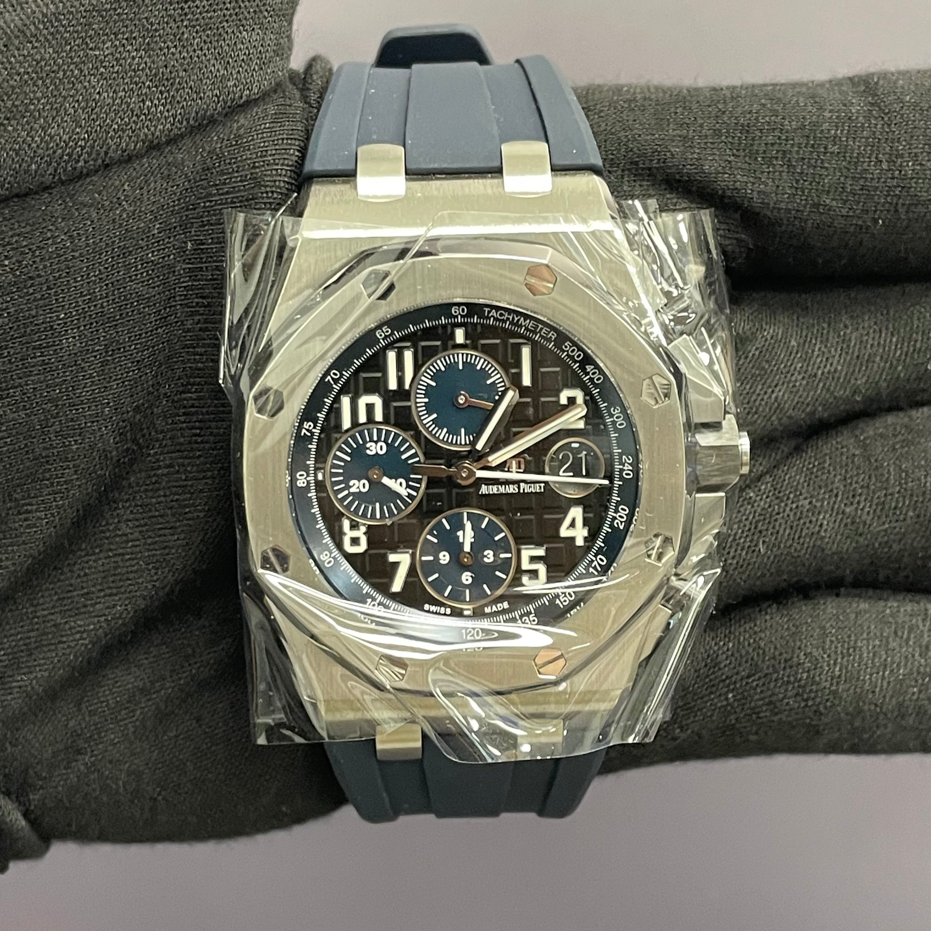 Audemars Piguet Royal Oak 42mm Black Dial Watch Ref# 26470ST.OO.A028CR.01 - Happy Jewelers Fine Jewelry Lifetime Warranty
