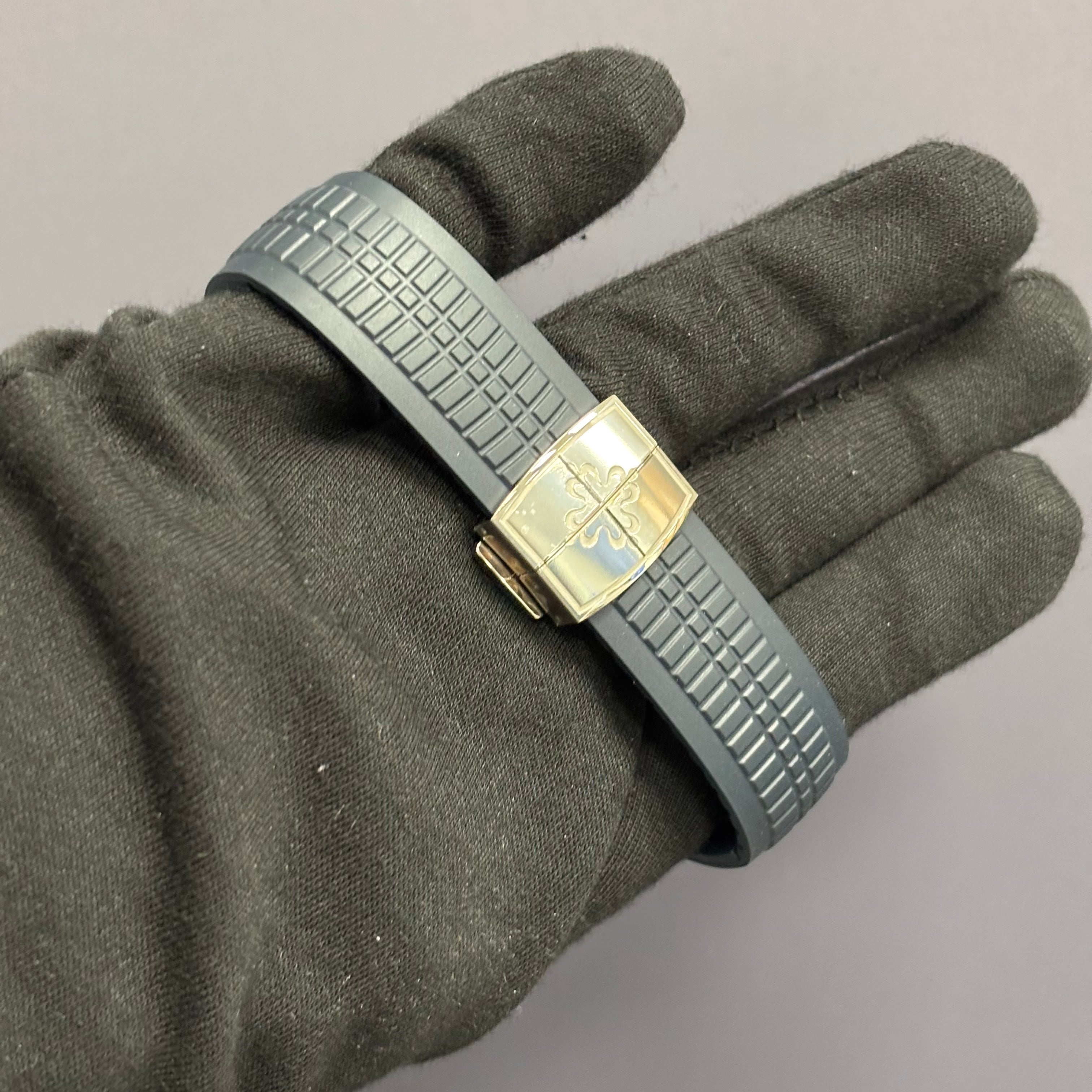 Patek Philippe Aquanaut 42mm Blue Dial Watch Ref# 5168G-001 - Happy Jewelers Fine Jewelry Lifetime Warranty