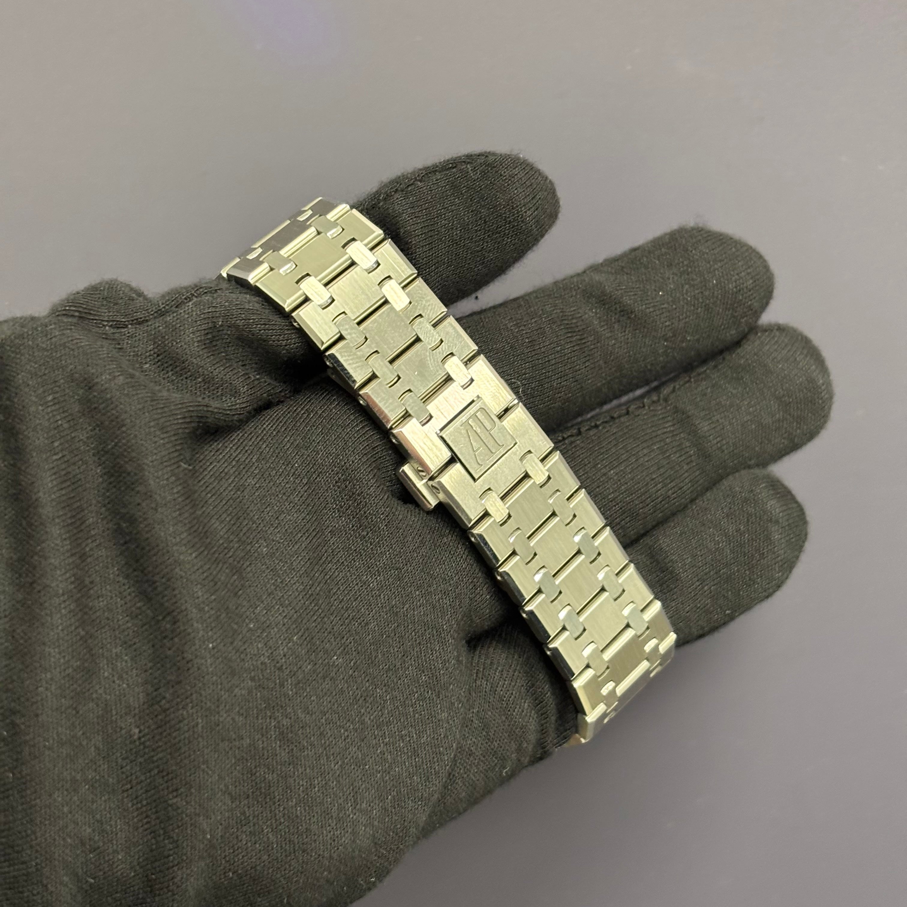 Audemars Piguet Royal Oak 41mm Blue Dial Watch Ref# 15510ST.OO.1320ST.01 - Happy Jewelers Fine Jewelry Lifetime Warranty