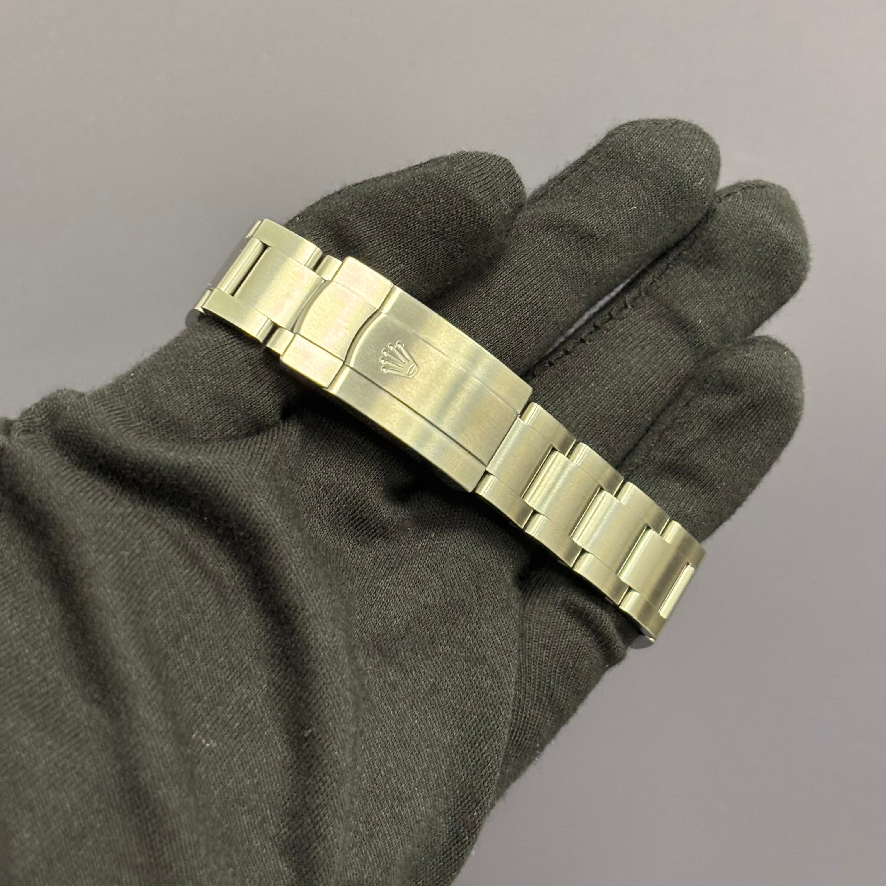 Rolex Oyster Perpetual 41mm Celebration Dial Watch Ref# 124300 - Happy Jewelers Fine Jewelry Lifetime Warranty