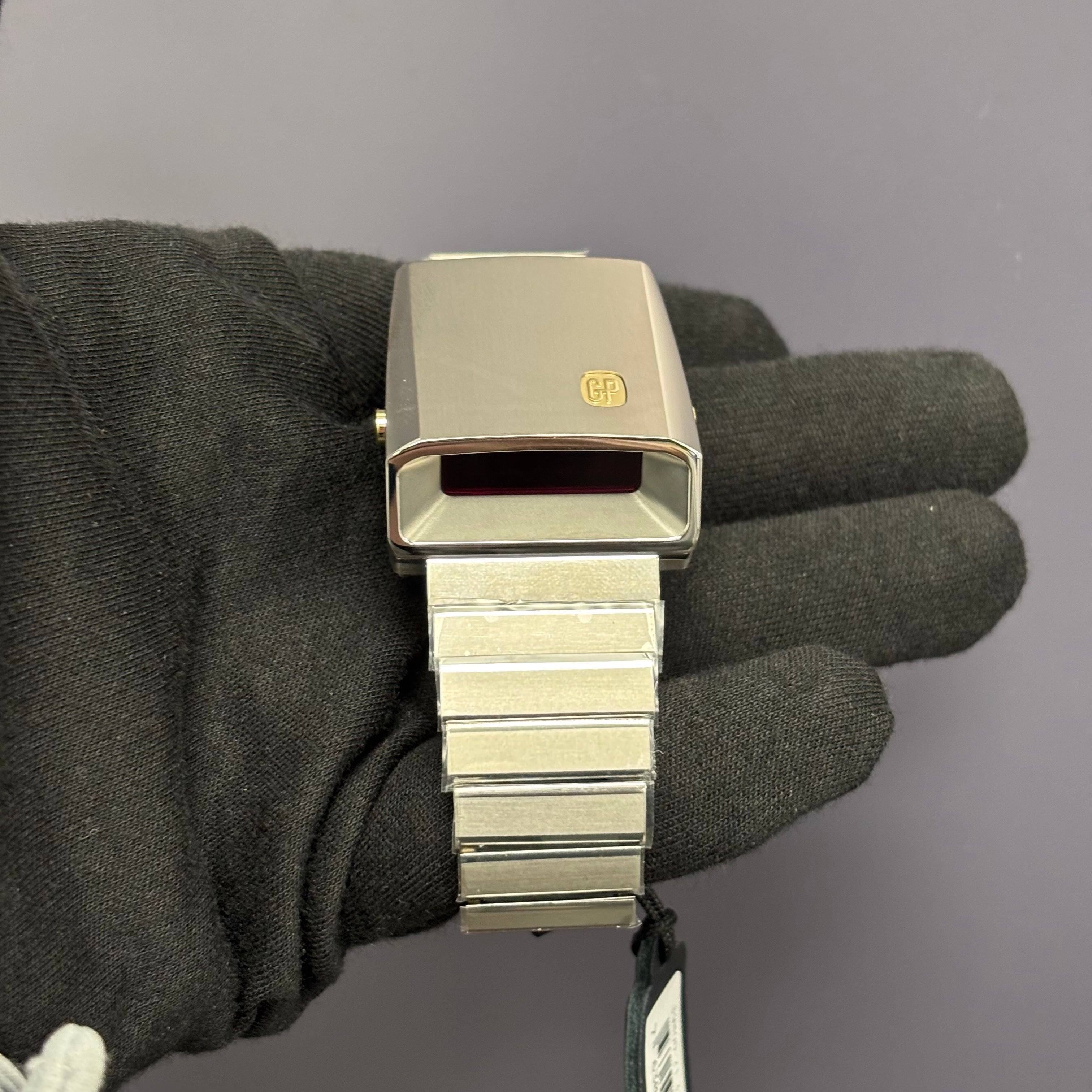 Girard Perregaux Casquette 33.6mm Digital Dial Watch Ref# 39800-21-3199-6CM - Happy Jewelers Fine Jewelry Lifetime Warranty