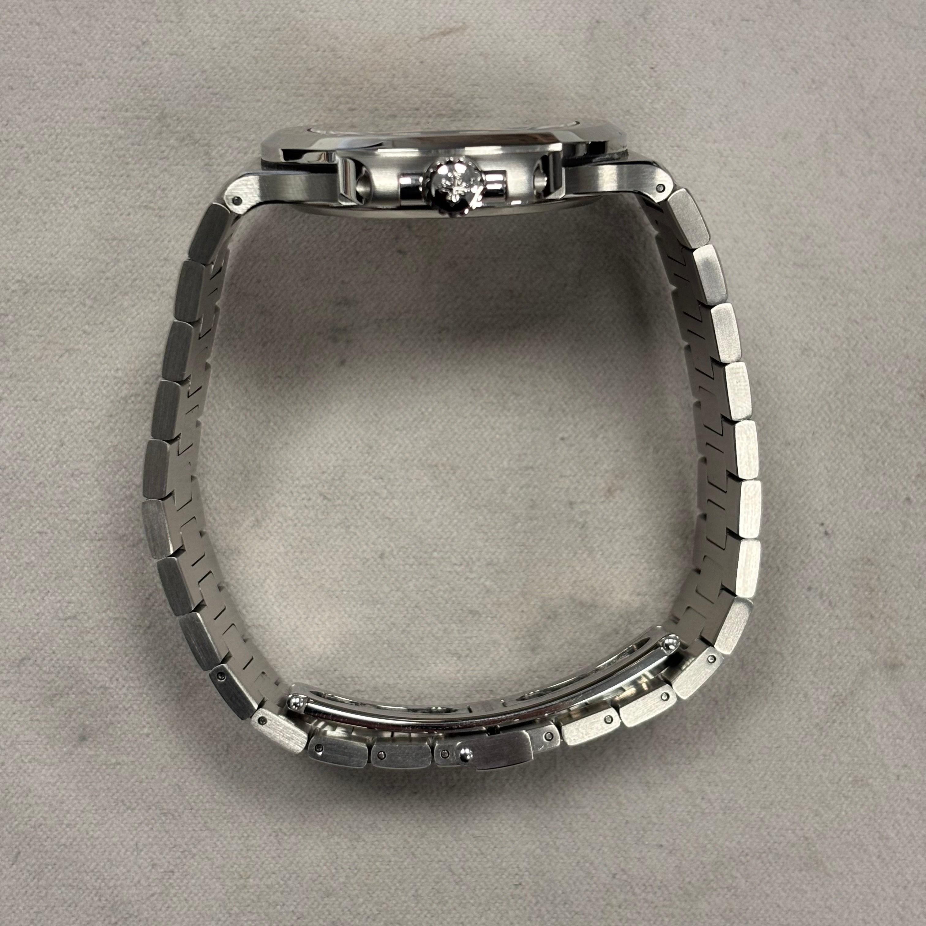 Patek Philippe Nautilus 40mm White Dial Watch Ref# 5711/1A-011 - Happy Jewelers Fine Jewelry Lifetime Warranty