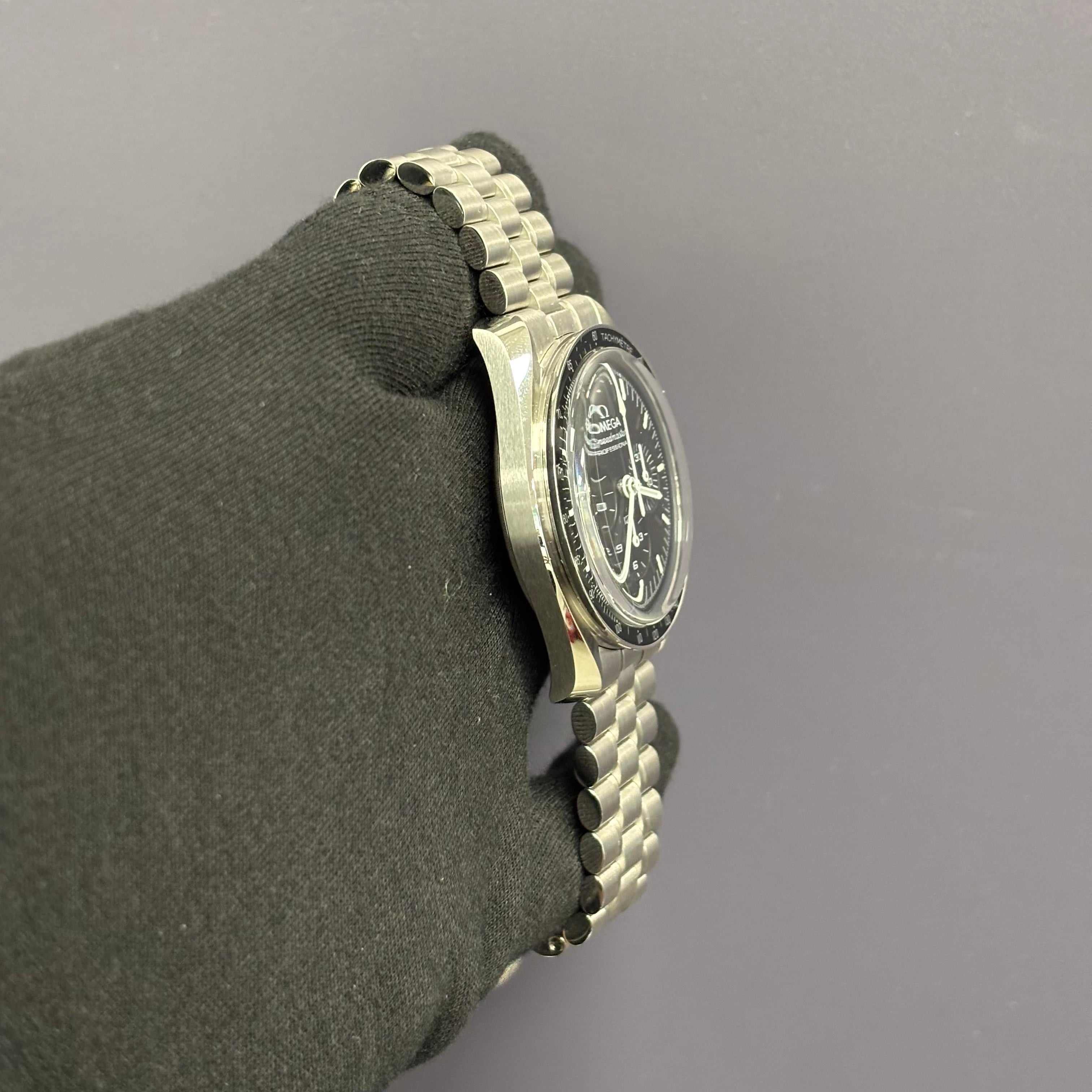 Omega Speedmaster 42mm Black Dial Ref# 310.30.42.50.01.001 - Happy Jewelers Fine Jewelry Lifetime Warranty