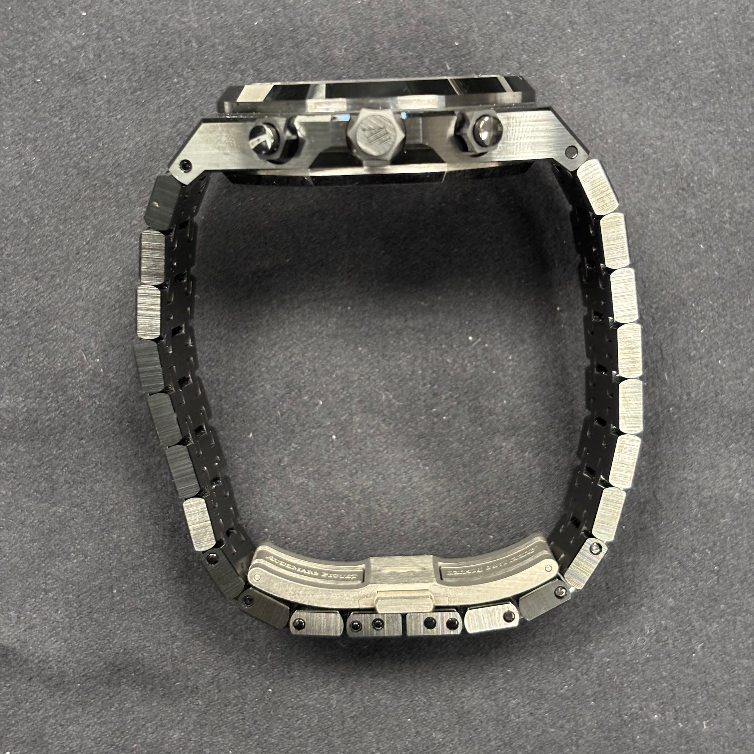 Audemars Piguet Royal Oak 41mm Black Dial Watch Ref# 26240CE.OO.1225CE.01 - Happy Jewelers Fine Jewelry Lifetime Warranty