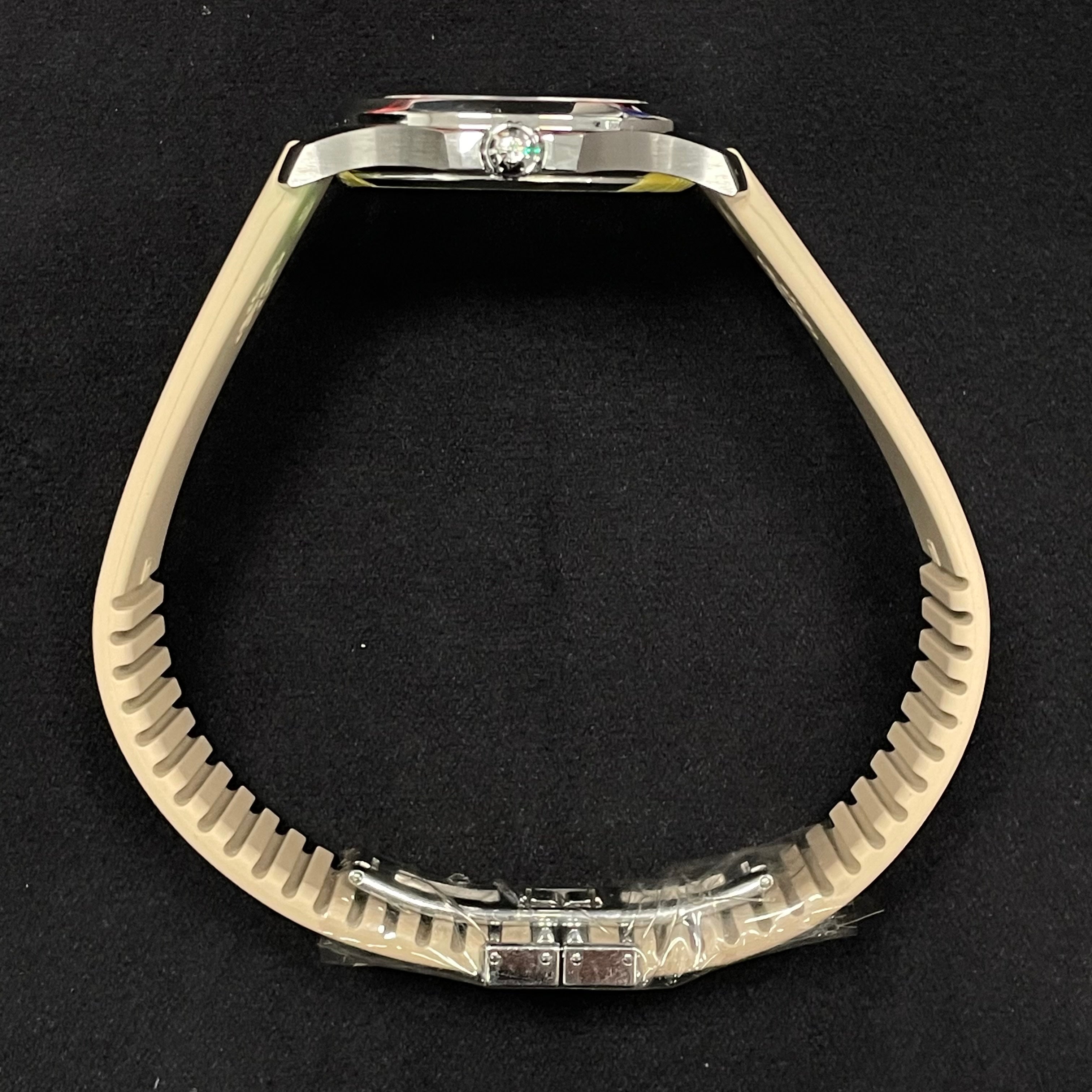 Patek Philippe Aquanaut 35mm Beige Dial Watch Ref# 5067A-020 - Happy Jewelers Fine Jewelry Lifetime Warranty